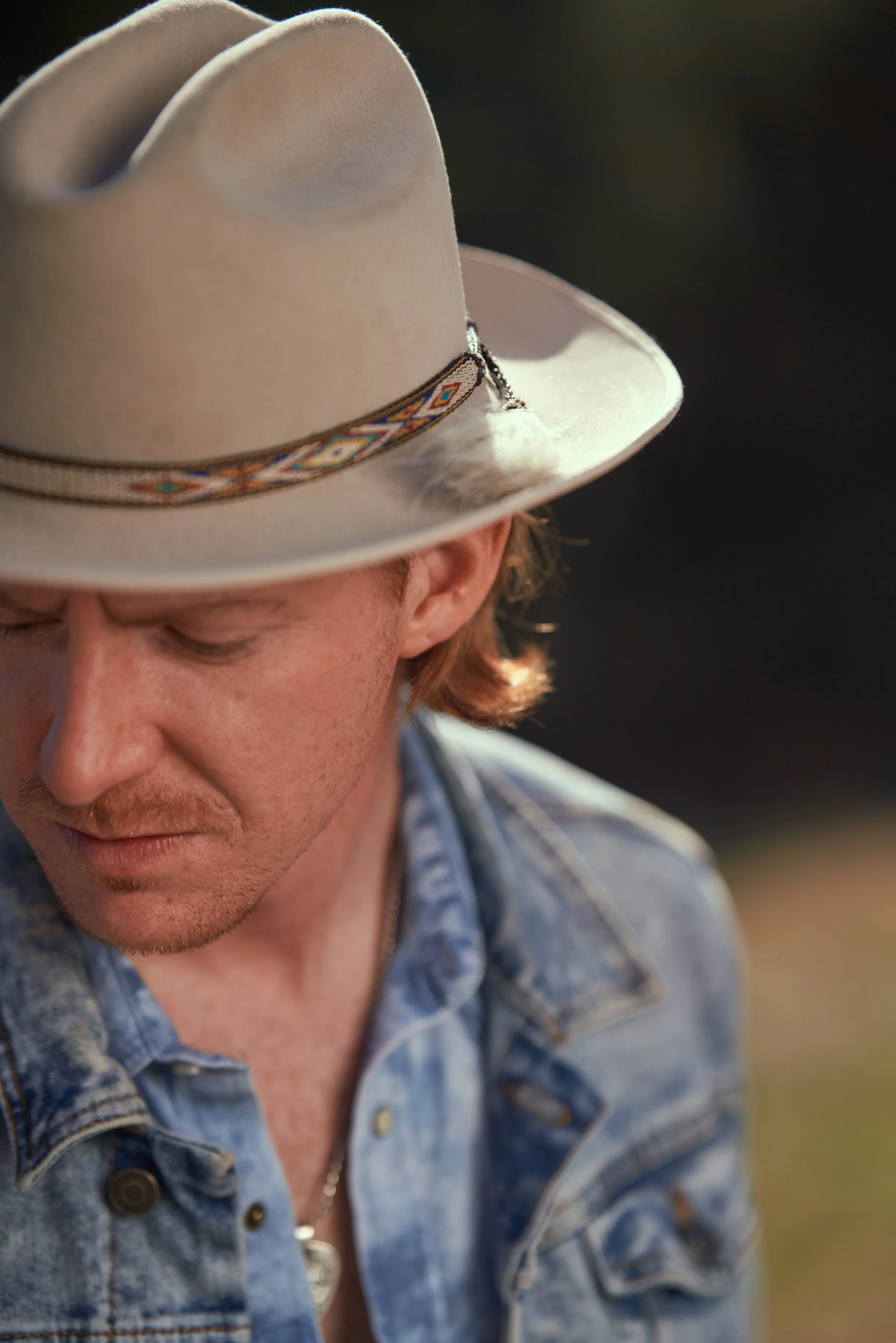 detail photo of wide brimmed hat .jpg