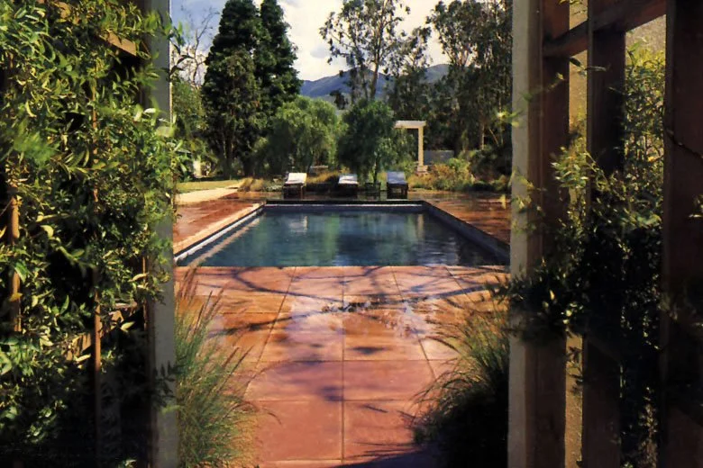 malibu-horse-ranch-pool.jpg
