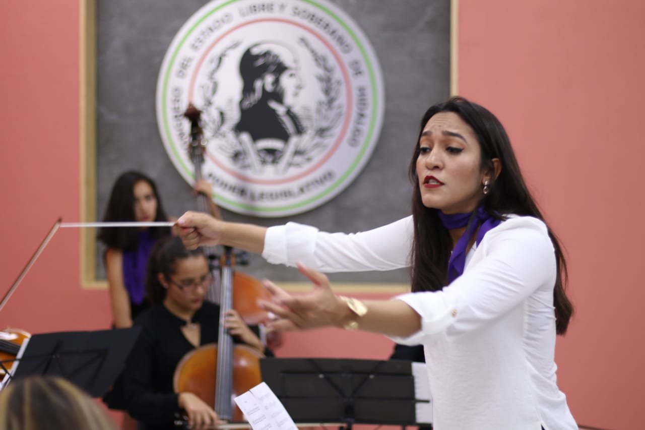 De mujeres por las mujeres