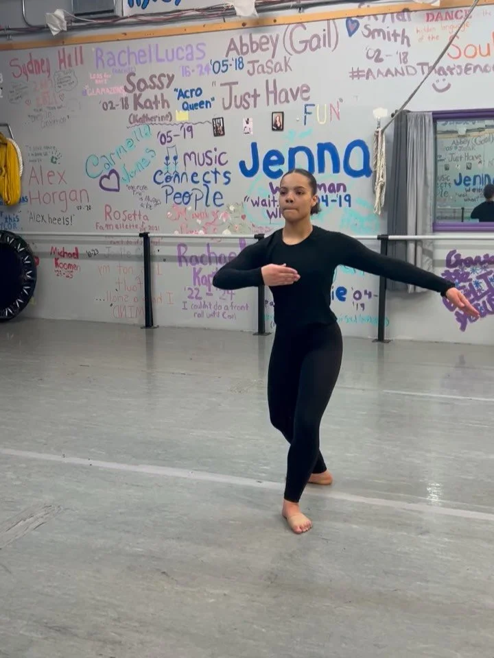 A fun Monday with some spins and stretching 💜

Balance, control, flexibility, and technique all coming together in class tonight. These dancers have been working hard and making so much progress.

Looking for summer technique and flexibility trainin