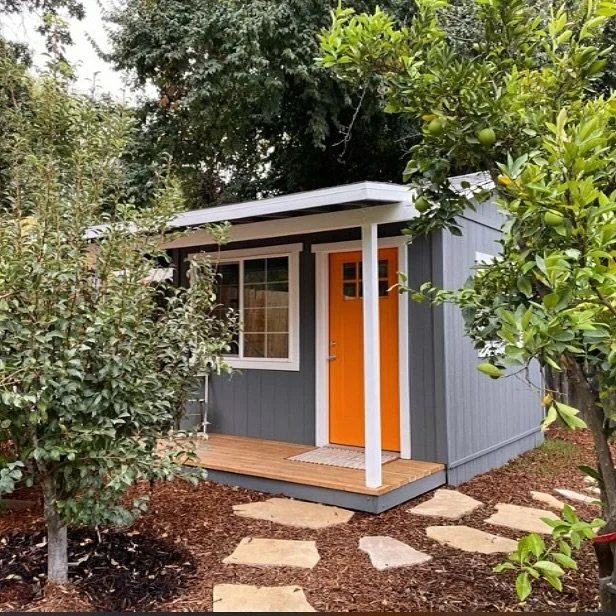 An oldie but a goodie. 🏡 The entry porch (deck/overhang combo) makes a great addition to your backyard office shed. 
.
.
#ojaivibes #ojaibusiness #ojaibusinessowner #officeshed #backyardoffice