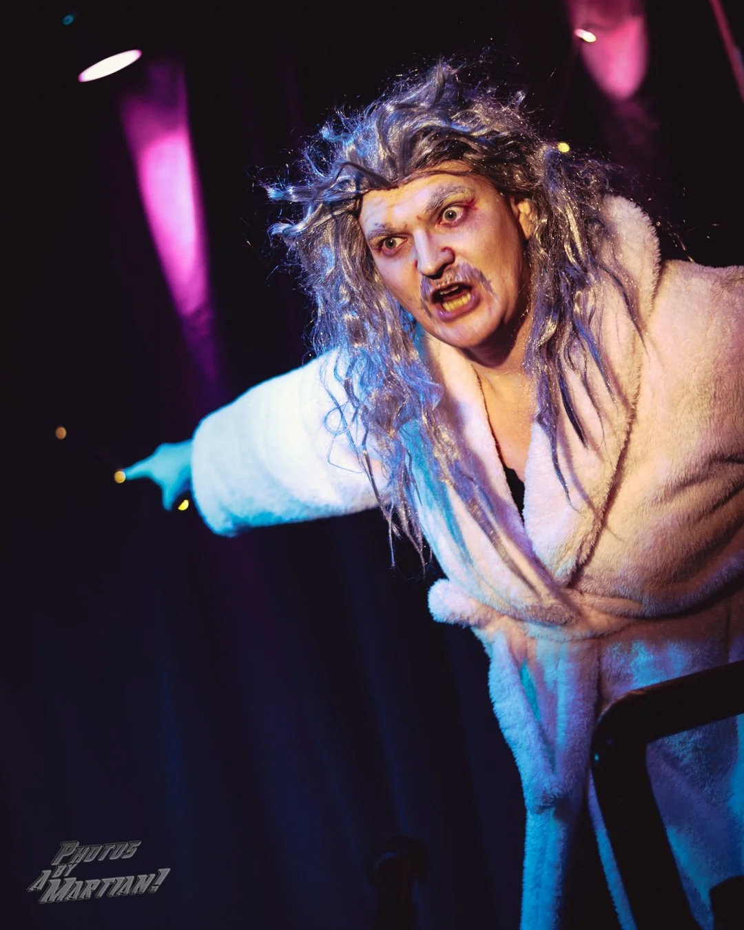 Strange lights circled the skies above @smiths.alternative.gallery last month (Sorry about that, left the running lights on). Sending Old Scratch (@sanguinefaust), the takeover host for @soireeofsin , into mad eyed, raving conspiracy theories about i