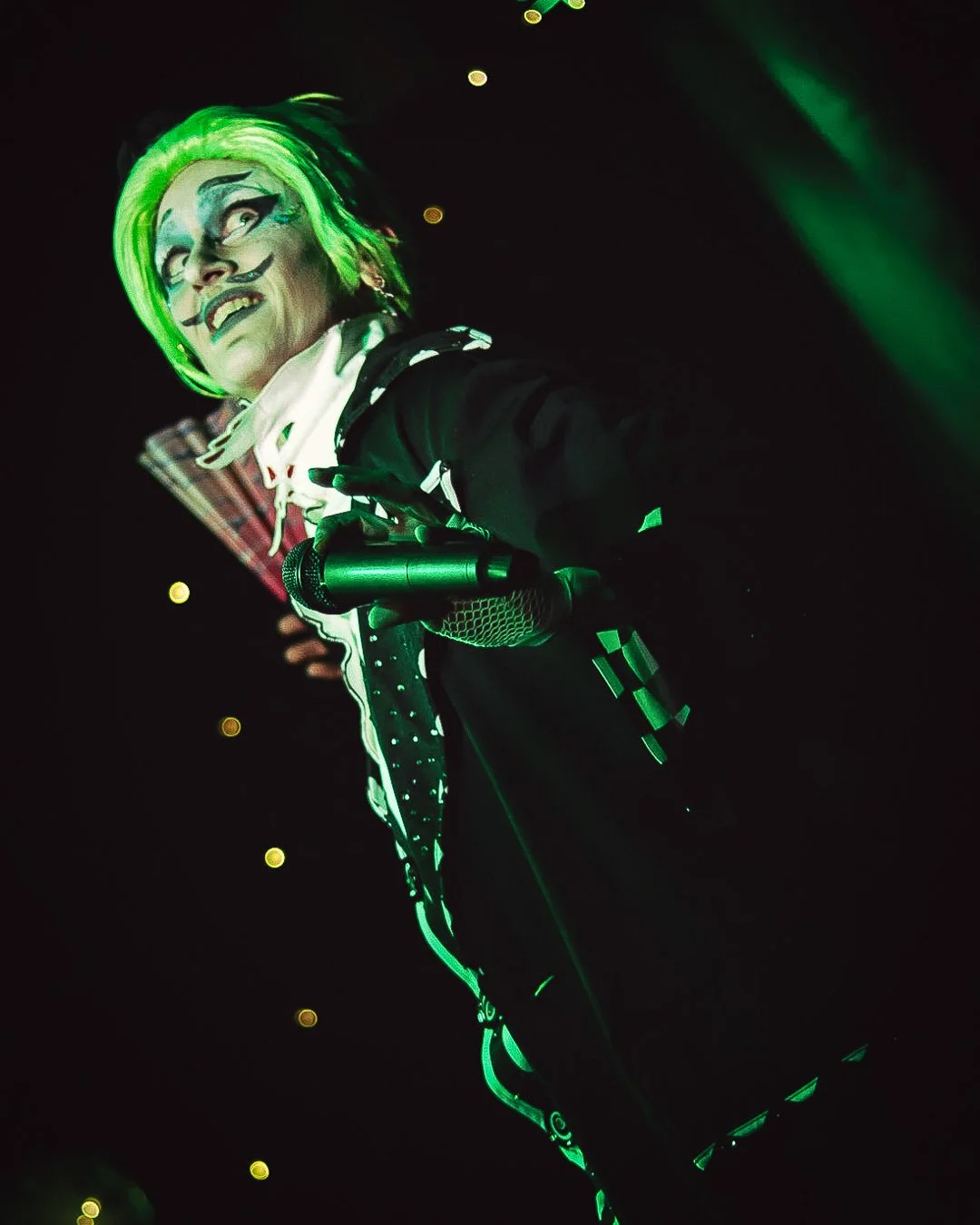 Not since my last visit to the Lunar Lounge have I seen such out-of-this-world performances, the Saturn Dancers would turn aquamarine with envy. I&rsquo;m of course referring to the dazzling displays at &lsquo;Alias Cabaret&rsquo;, created and hosted