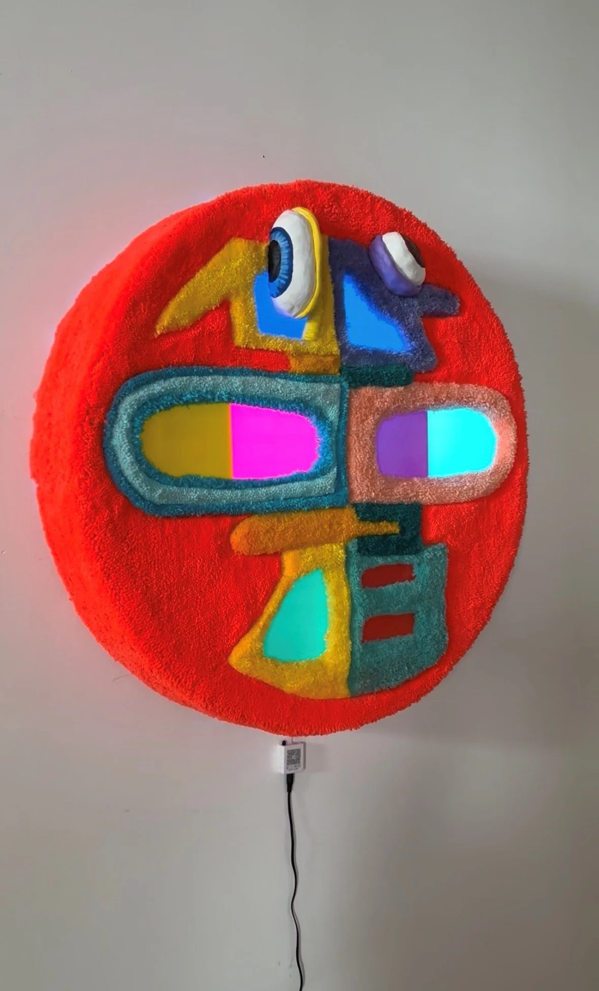 Capsule side 1.jpg