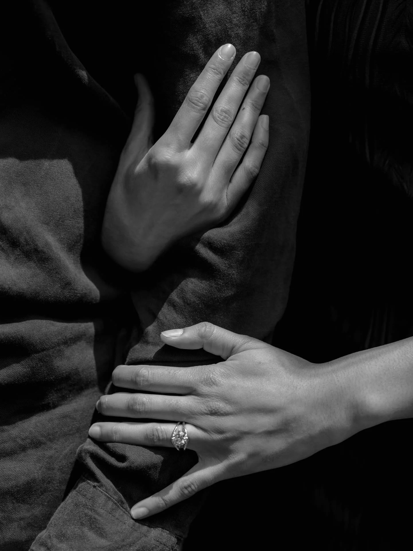 🌻
We were so happy to capture Julian&rsquo;s proposal to Janice last month. Everything was perfect and beautiful. No matter how many proposals we witness, the moment he kneels down still touches us every time.