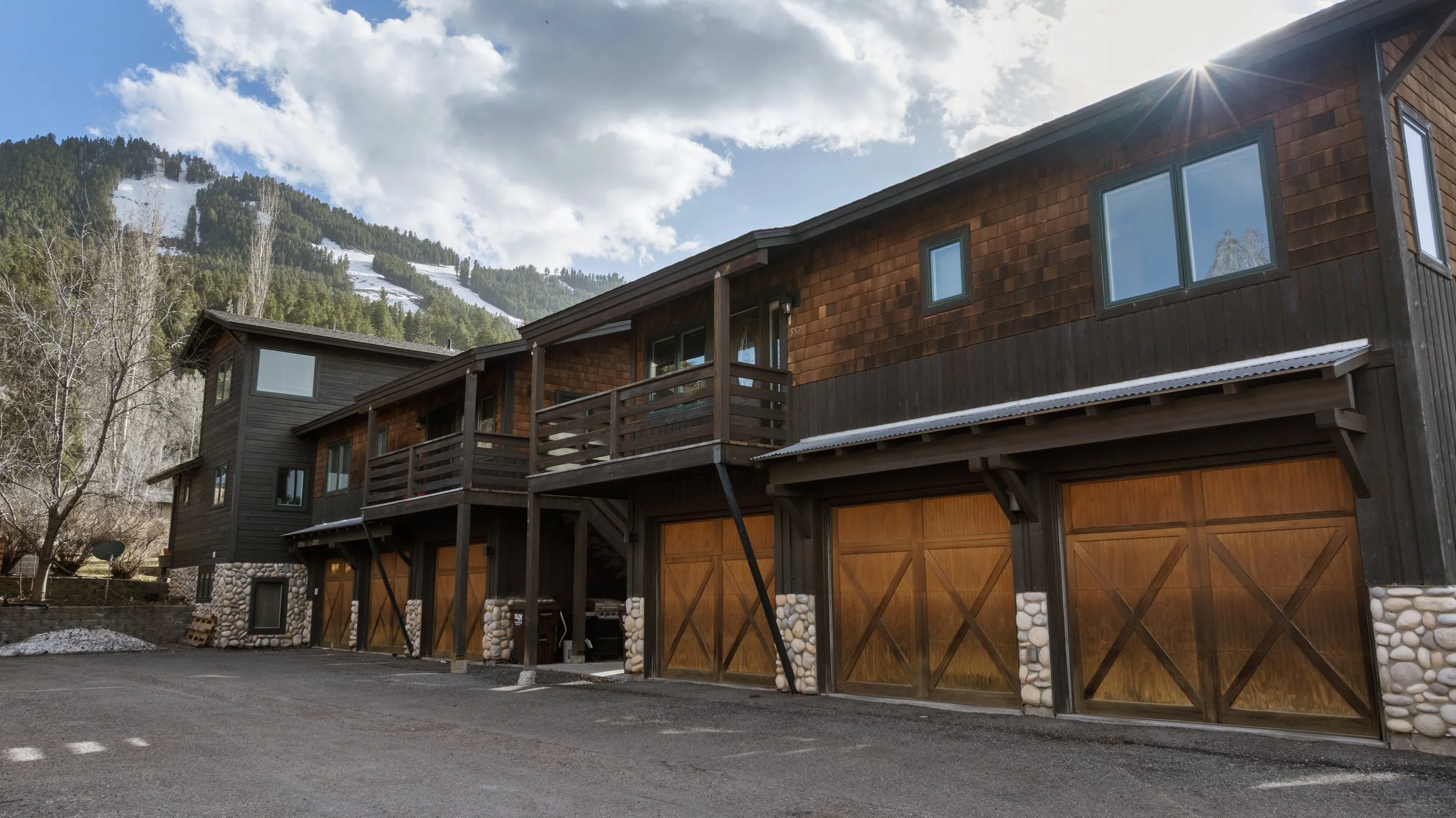 555 Cache Creek Exterior 3.jpg