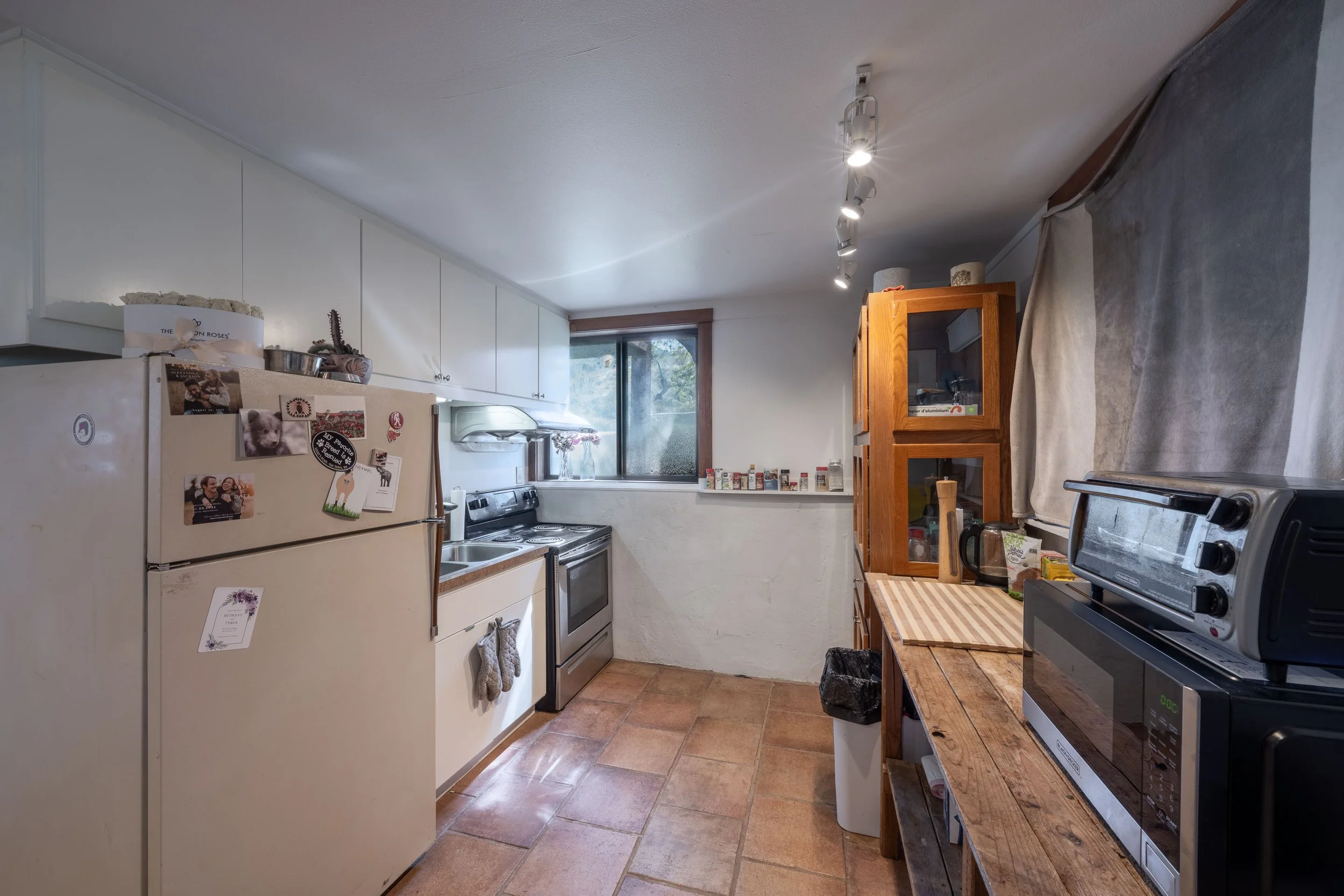 Studio Kitchen