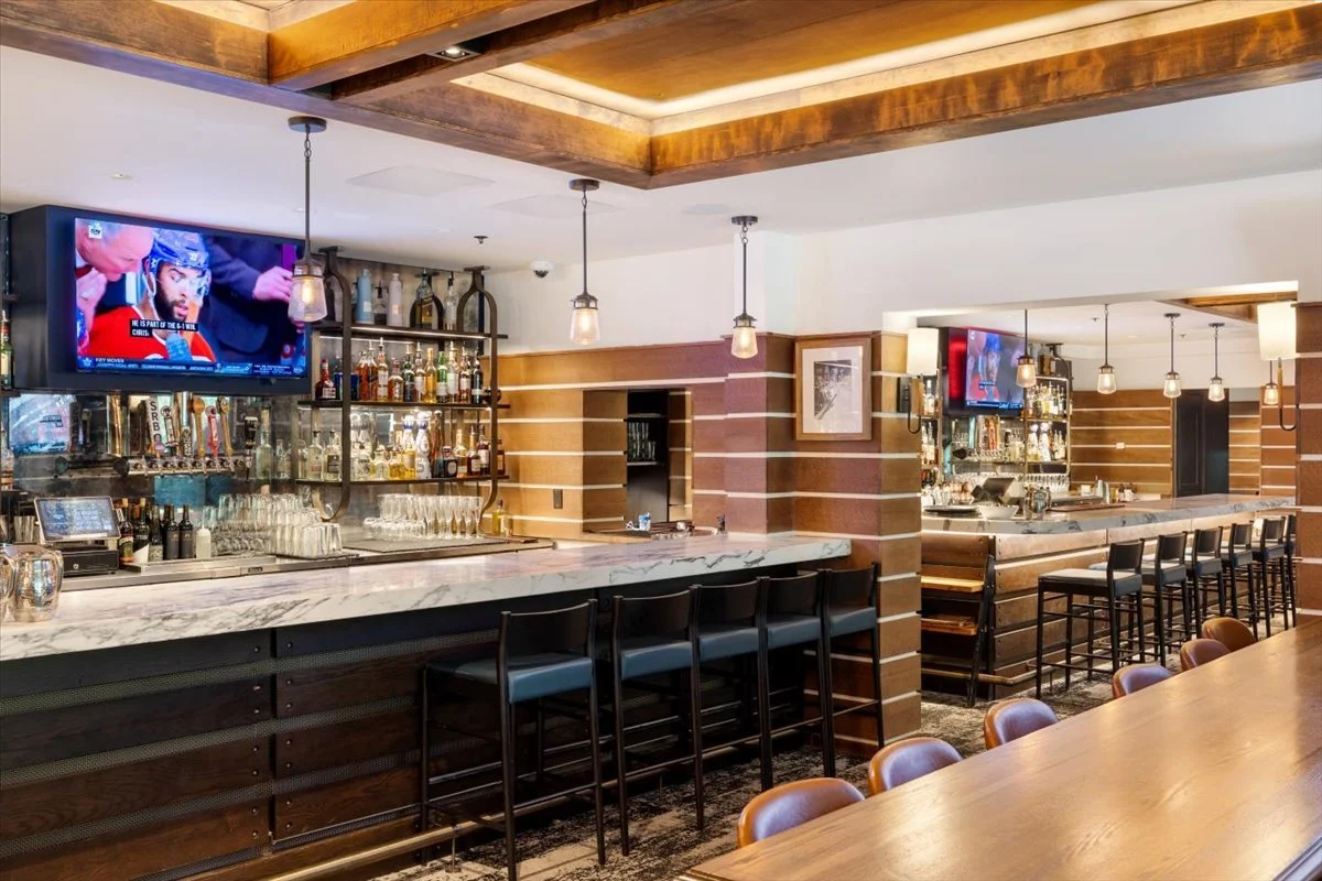 Spur Bar & Restaurant