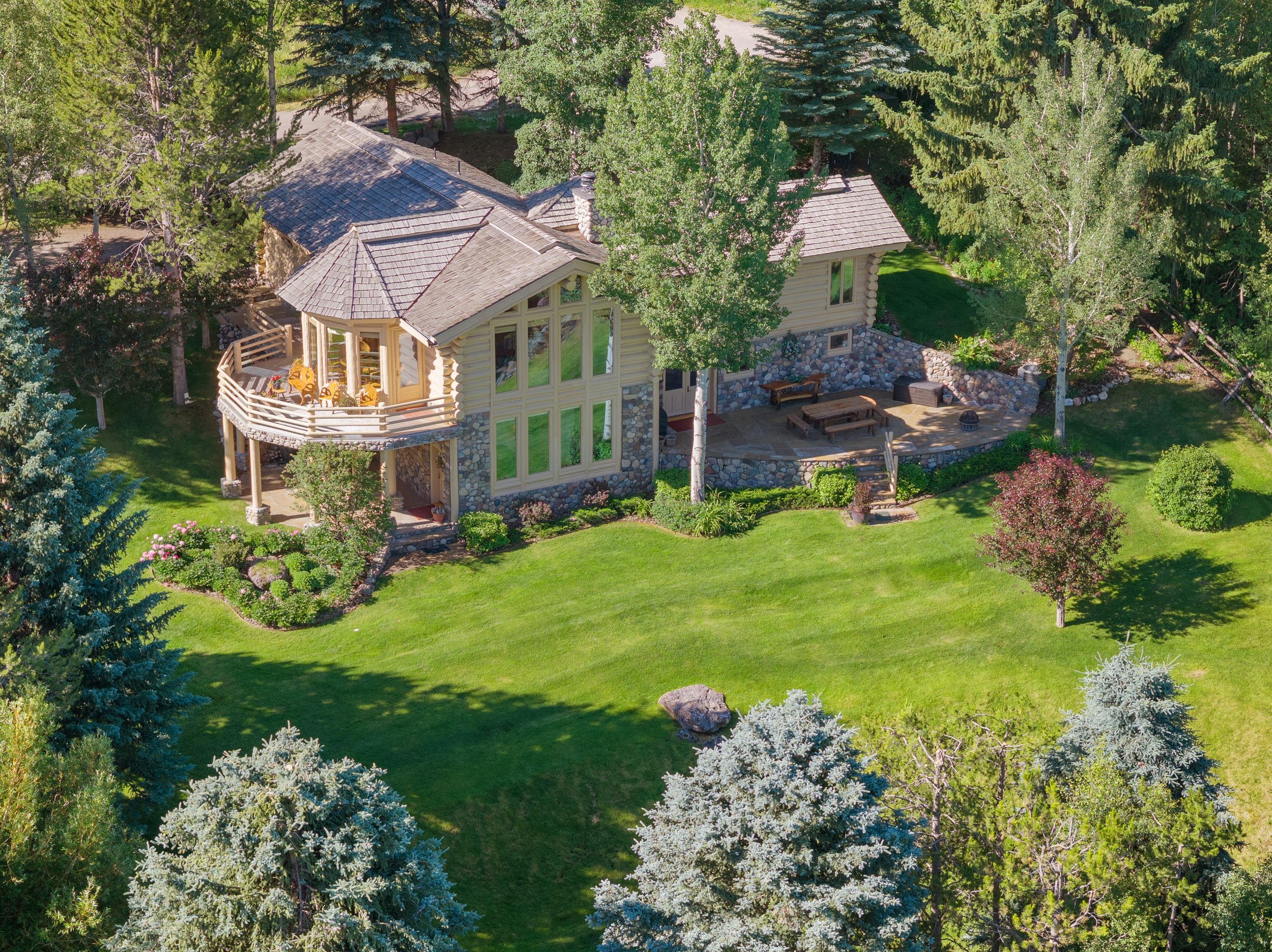32-1095 Grand View.jpg