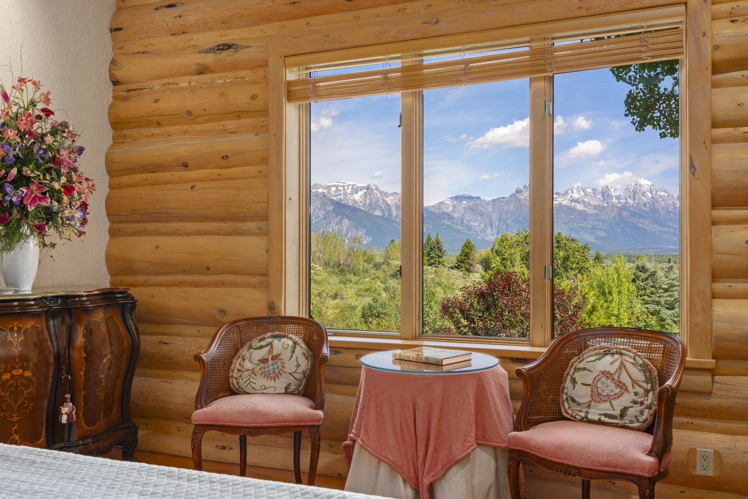 15-Wake Up to these Views.jpg