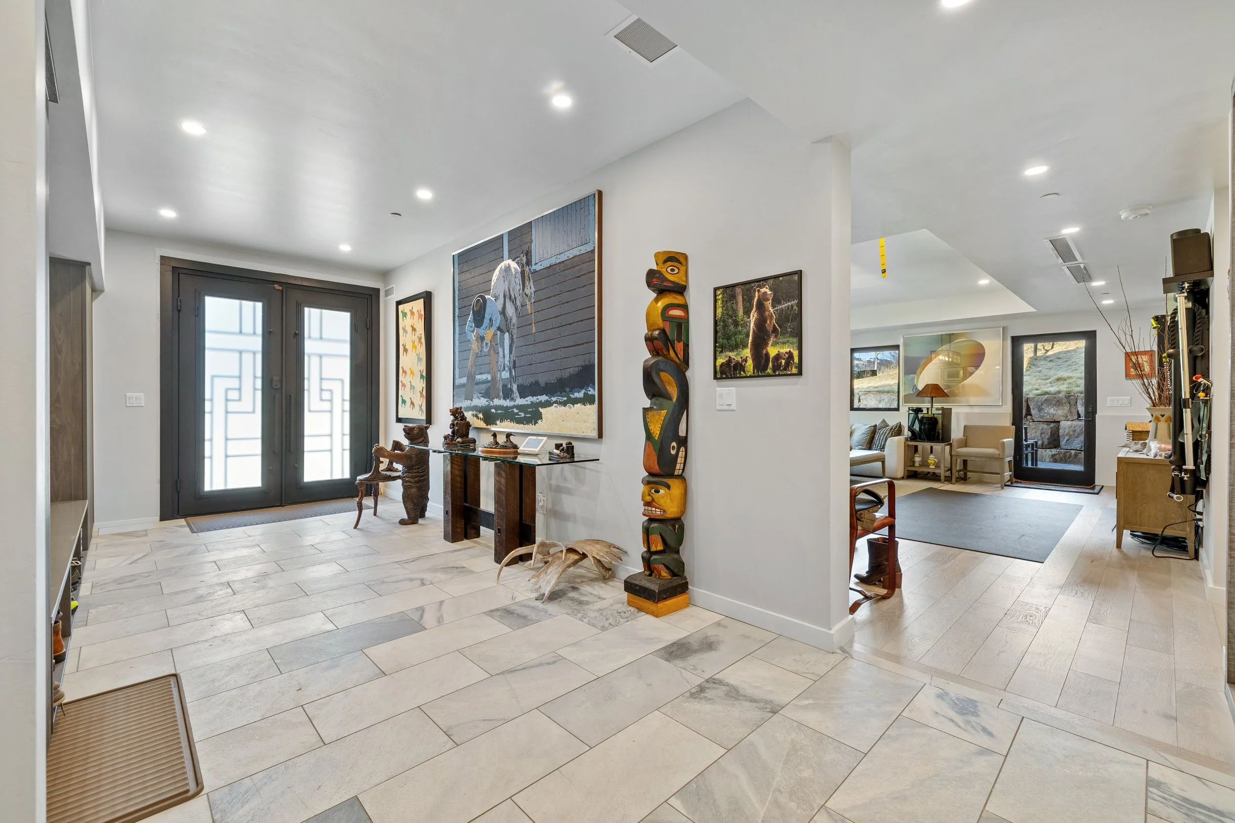 Mudroom / Entry from Driveway