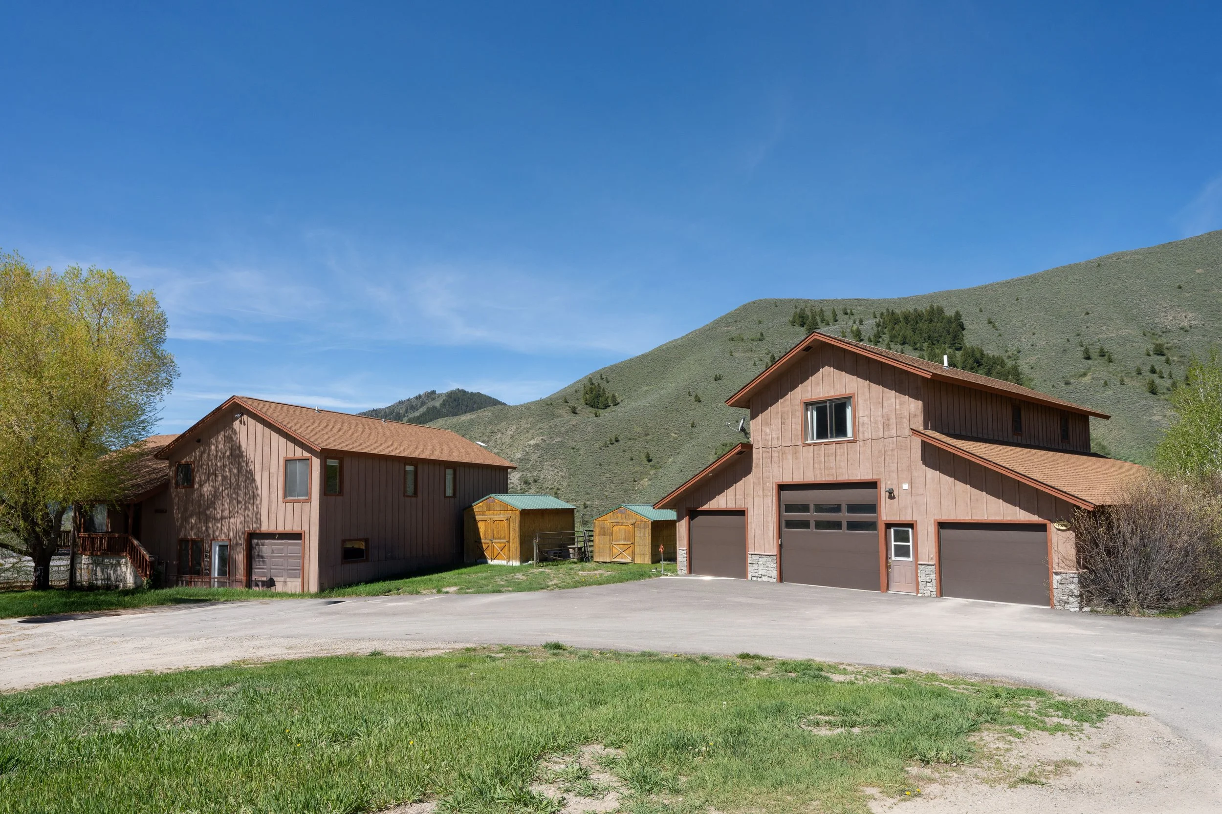 01-MultiFamilyProperty.jpg