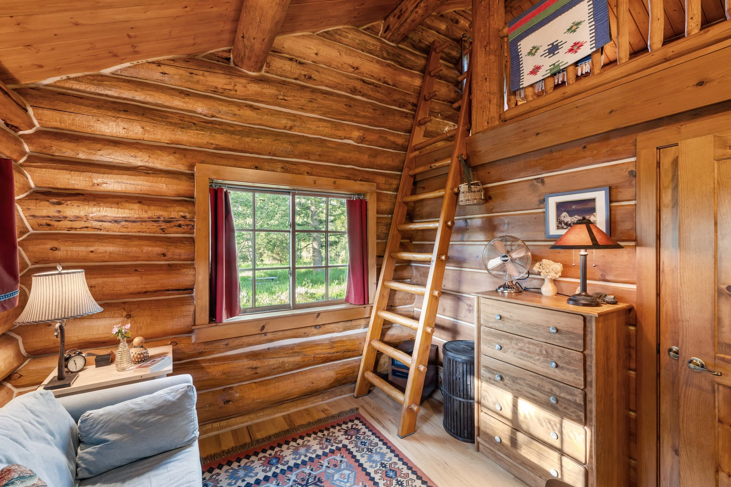 Bedroom 2, Loft
