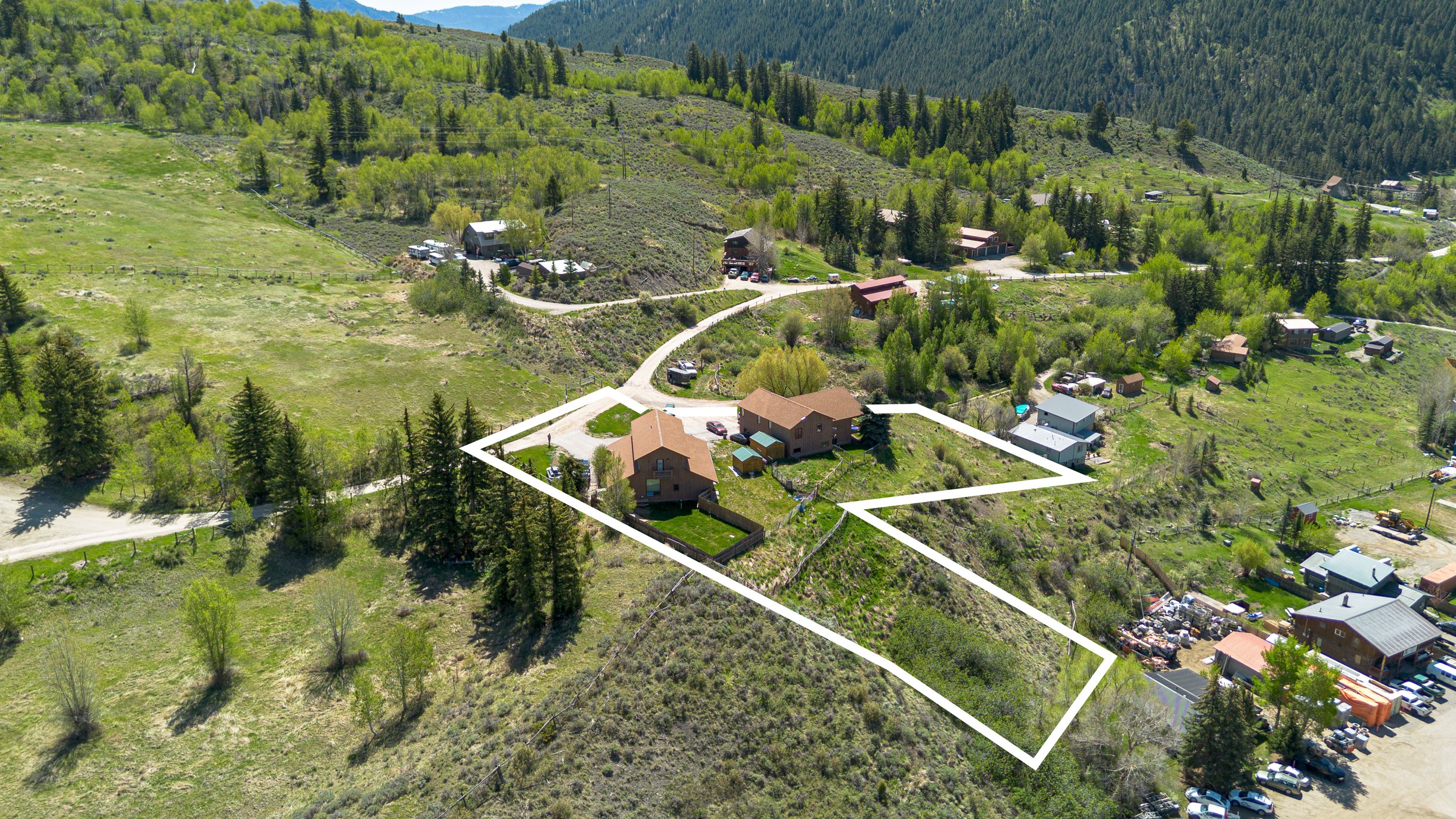 Convenient South of Town Location