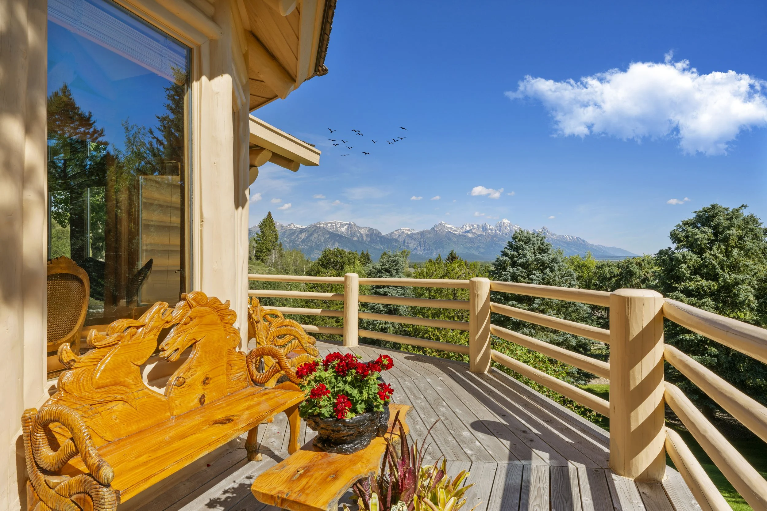 03-Incredible Views.jpg