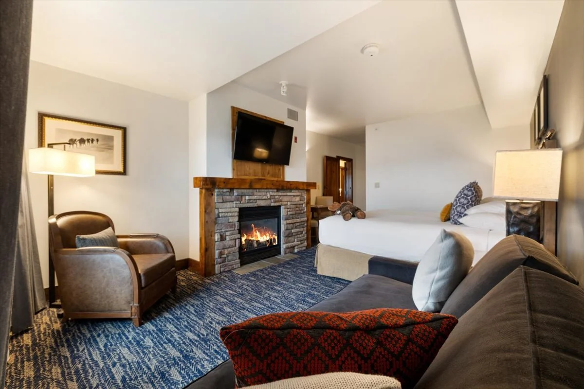 12-12 - 3385 Village Dr, TML 219-221.jpg