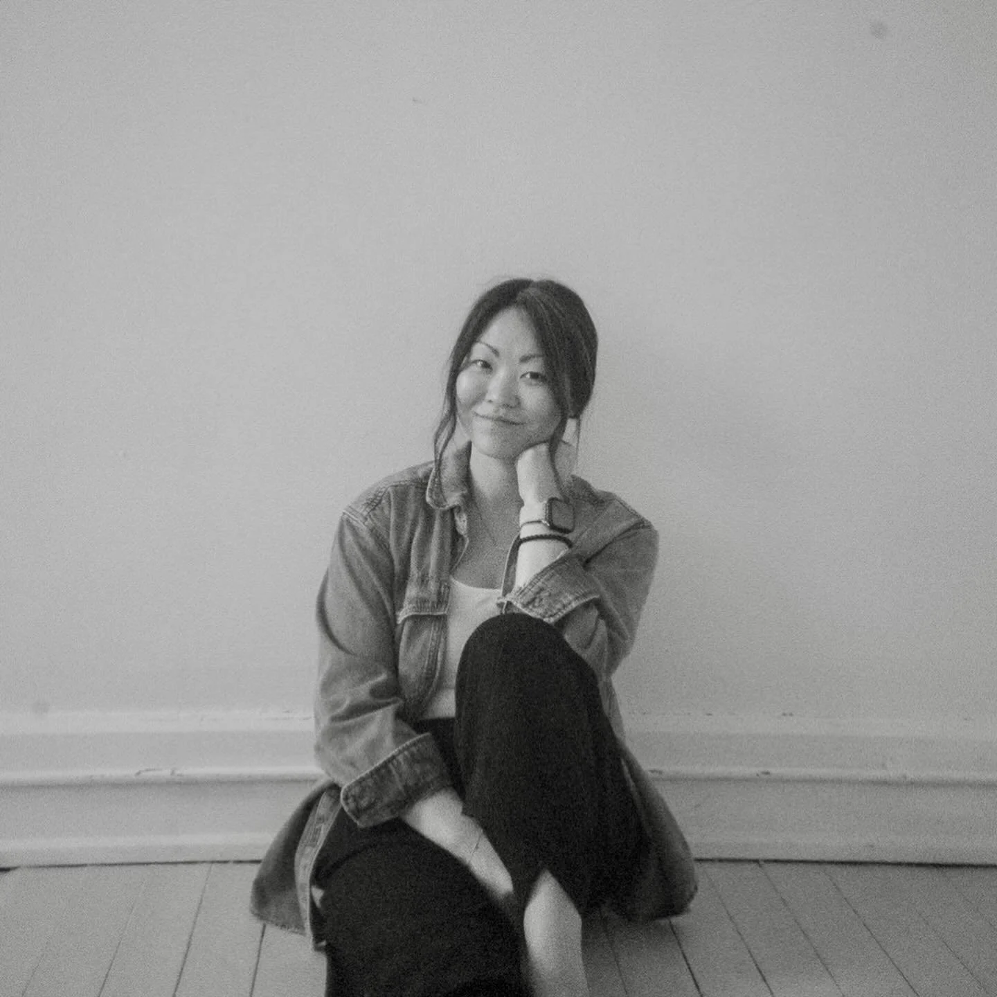 It&rsquo;s meeeee! ✌🏻

Had a break between clients in the studio and decided to take some much needed updated self portraits. 

Oh, and I&rsquo;ve been working hard on updating my website to provide y&rsquo;all with more insight into my life and my 