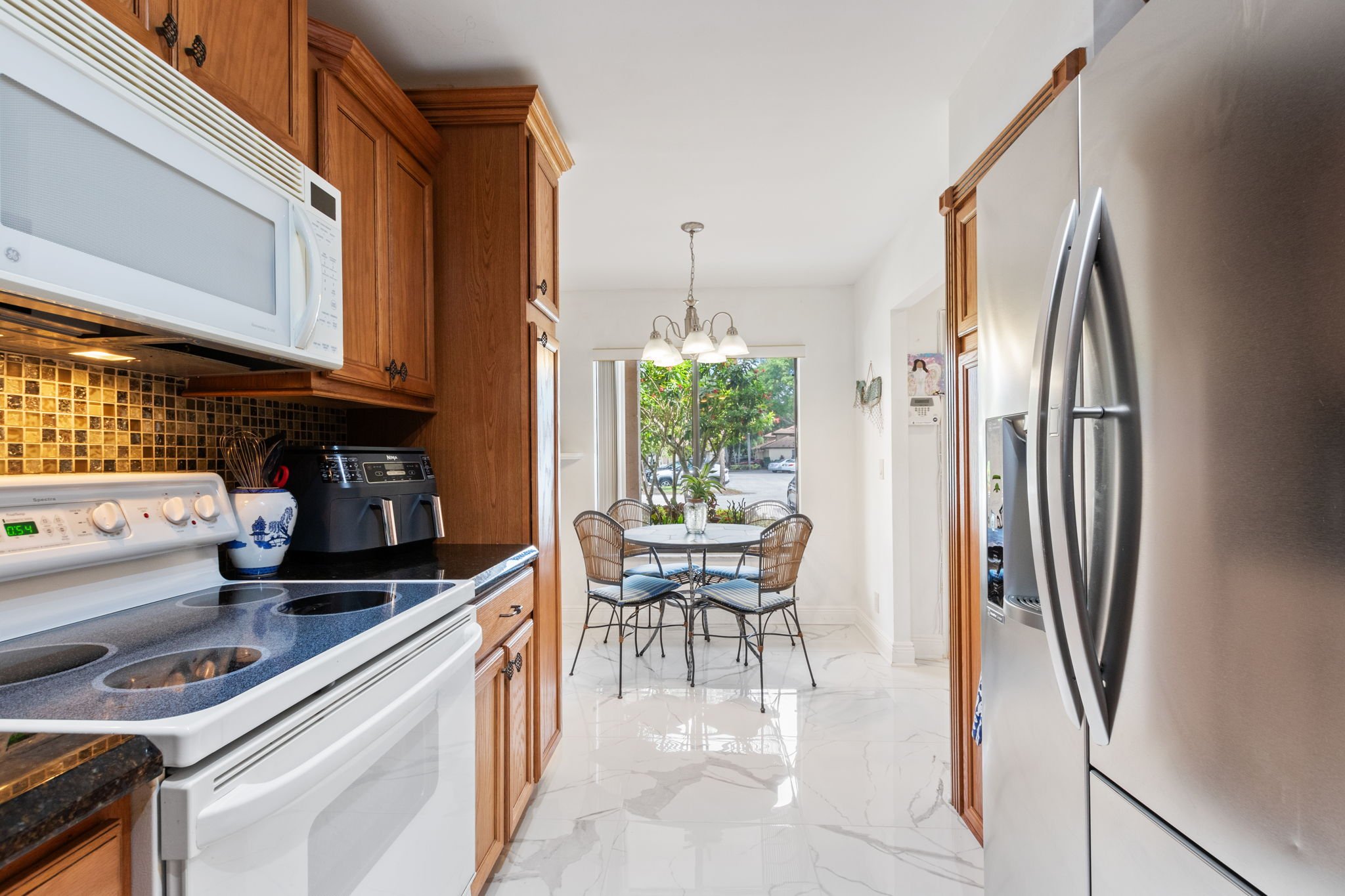 13-web-or-mls-10110-cedar-point-blvd-102.jpg