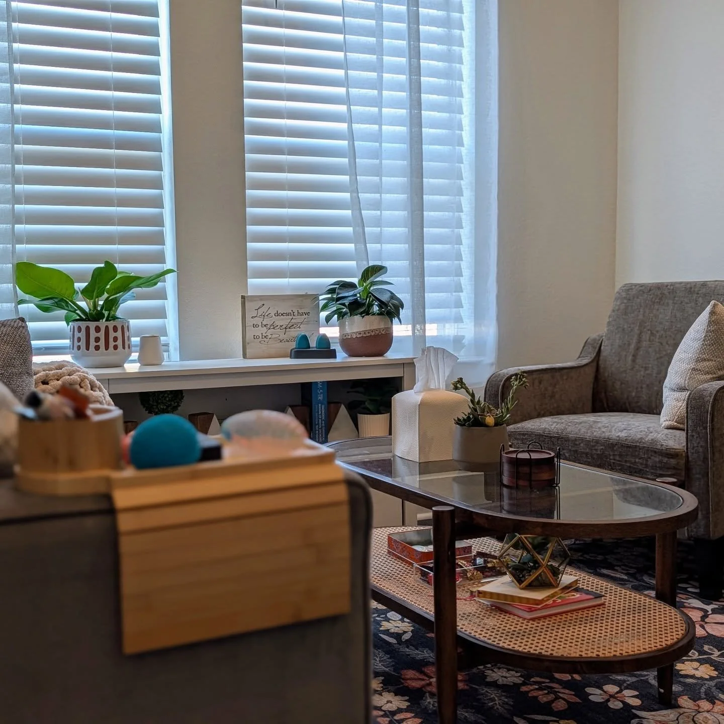 Quick reminder because this comes up a lot 👇
Not taking insurance does not always mean you are paying completely on your own.
Many plans have out of network benefits, which means you can often submit a superbill and get reimbursed for part of your s