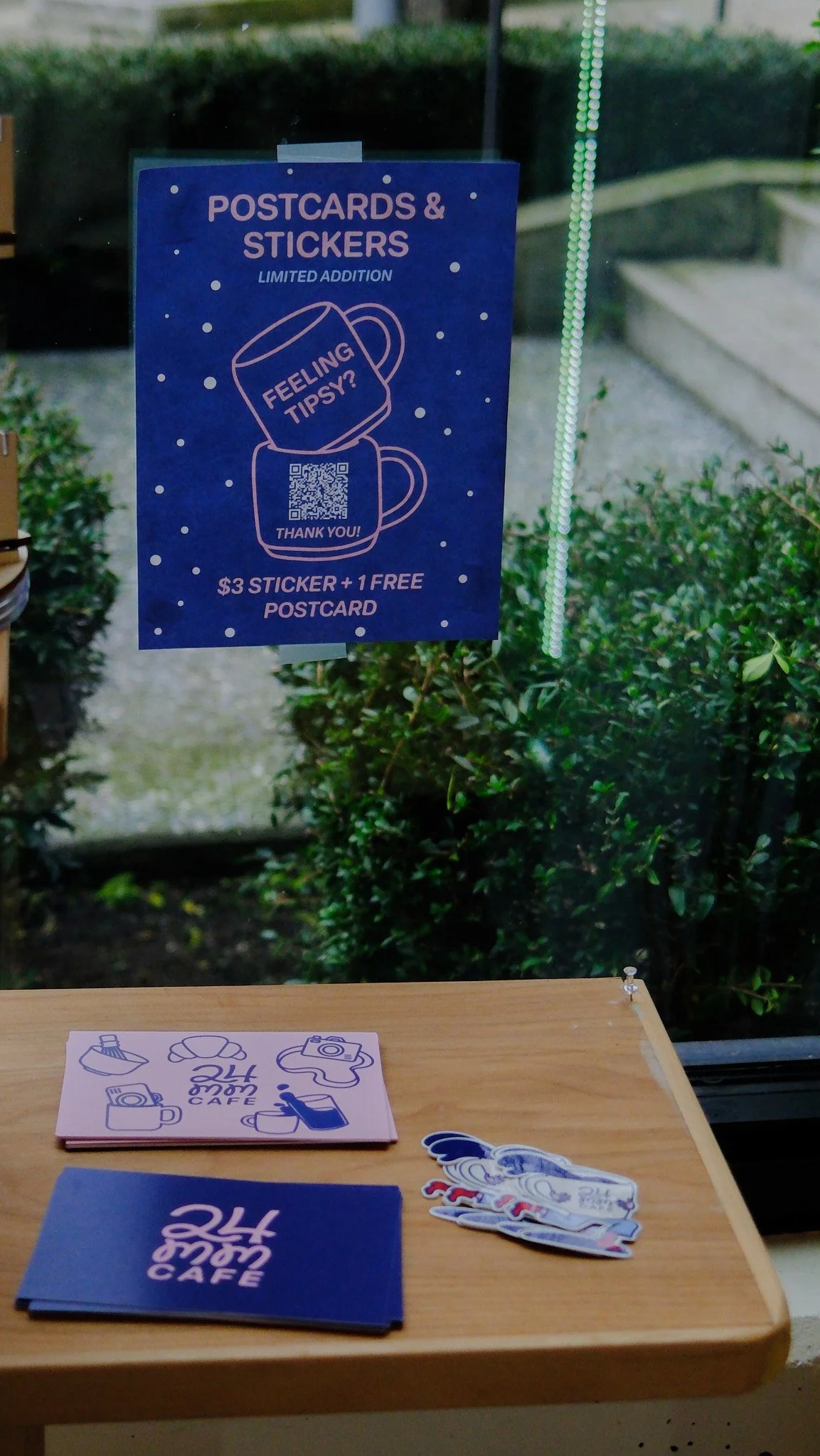 holiday 24mm pop-up_web images_001 1.jpg