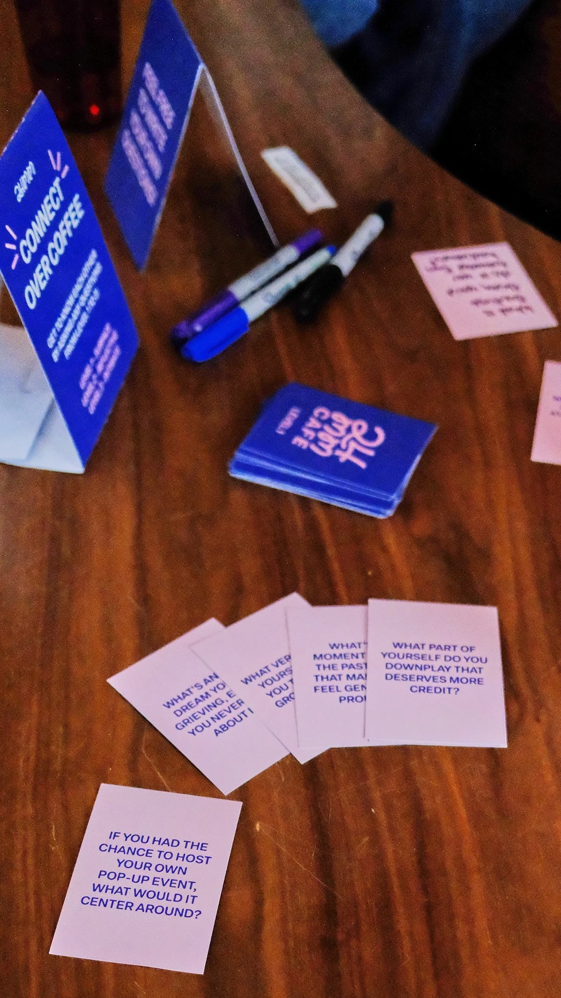 holiday 24mm pop-up_web images_001 12.jpg