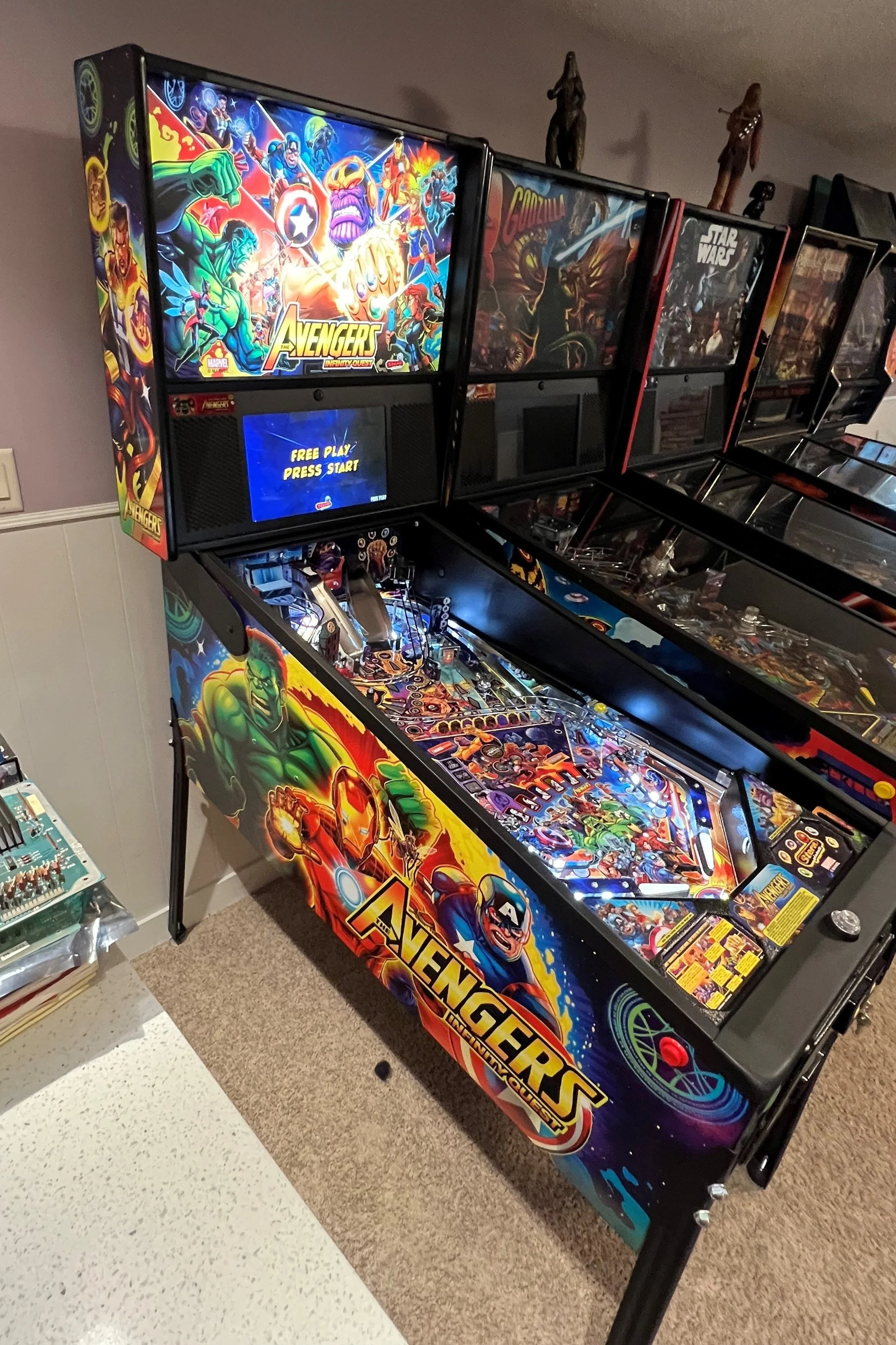 Avengers Infinity Quest pinball machine