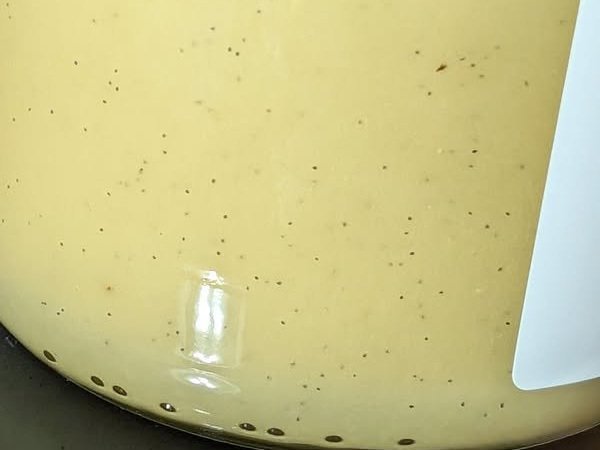 Close+up+vanilla+creamed+honey%5D.jpg