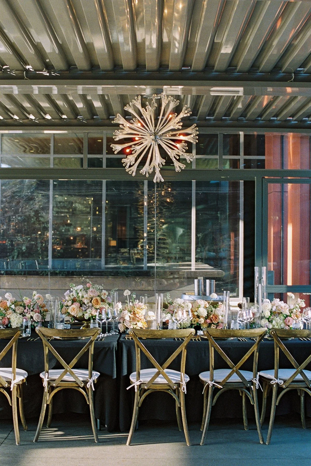 table-setting-lake-country-winery.jpg