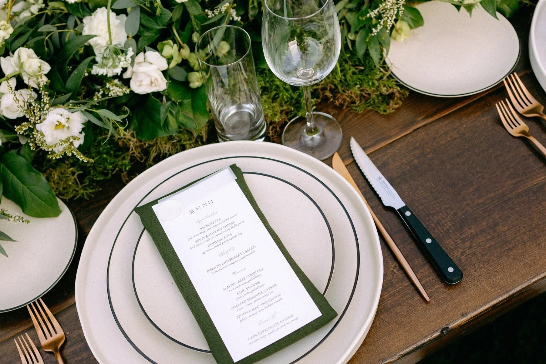table-setting-details-garden.jpg