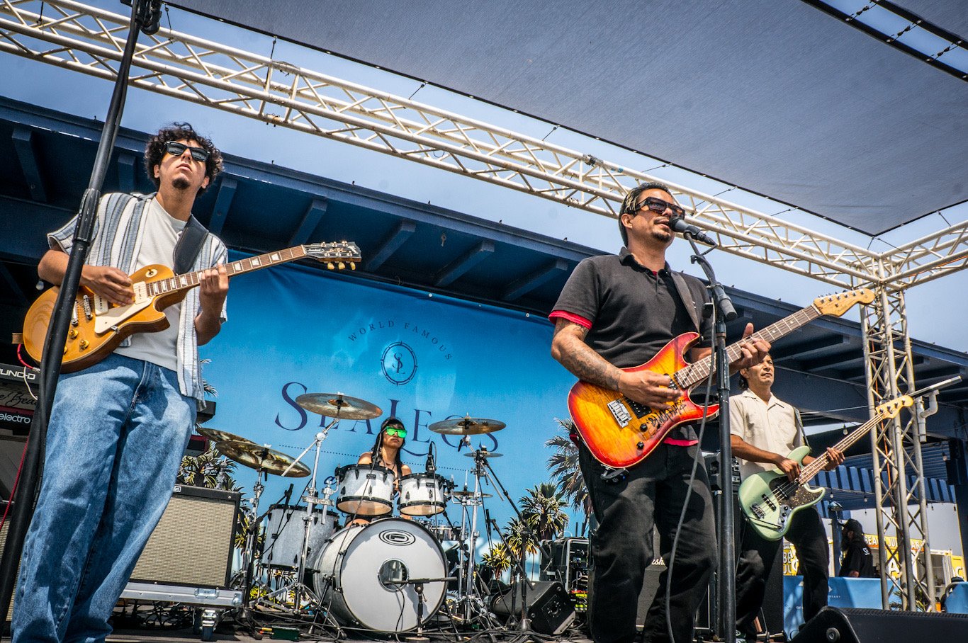SKUNKDUB performing at SeaLegs 