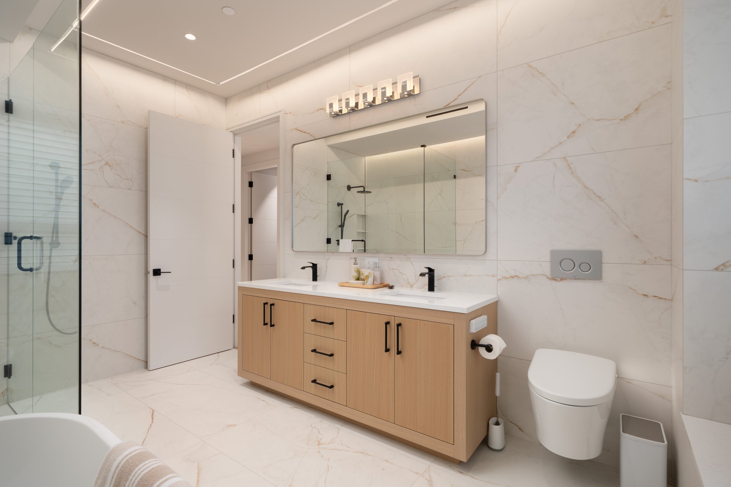 W 27th Ave - 4022 - Legacy Homes - 25.jpg