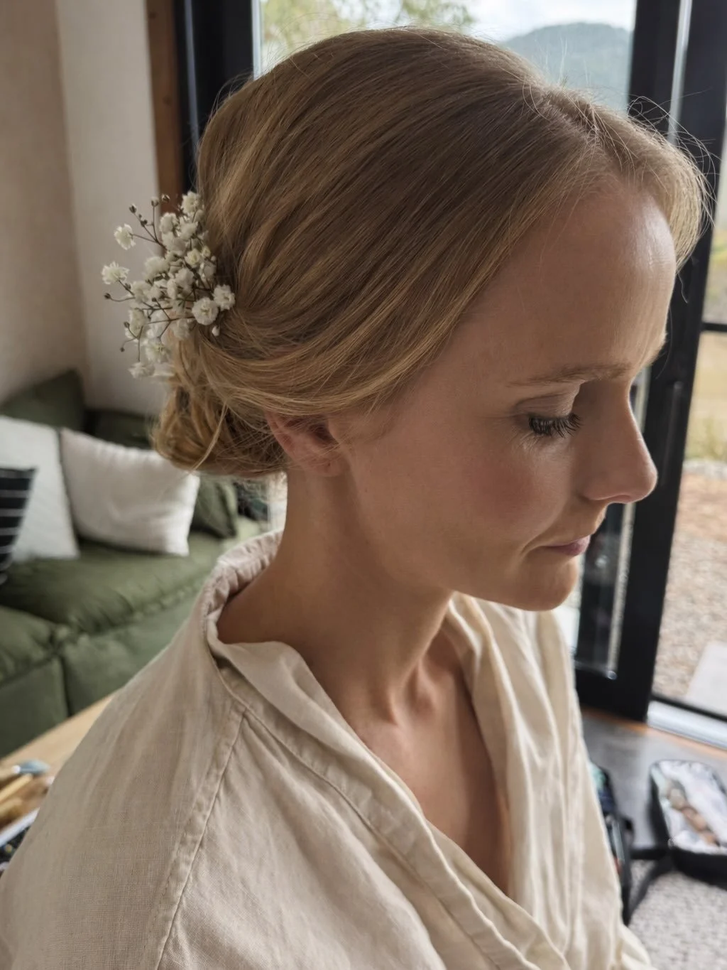 Our first wedding elopement for 2026 began yesterday with the beautiful Charlotte at Crafters Cabins.  Creating a soft, subtle makeup and up-style to hold up against any wind in the mountains. 

So thankful the rain waited until today and allowed the