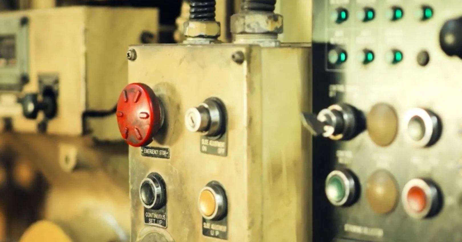 We get asked a lot about our machine capability here at JAMM, so we'd like to introduce you to one of the most important workhorses in our shop. ⚙ Our vertical punch is built for high-volume production, delivering consistent accuracy and fast turnaro