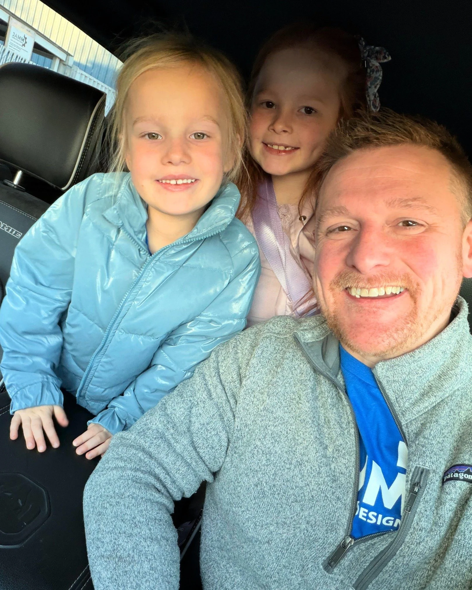 Some deliveries come with extra help. Our Texas shop's hot shot team had a couple of special assistants! 🚛