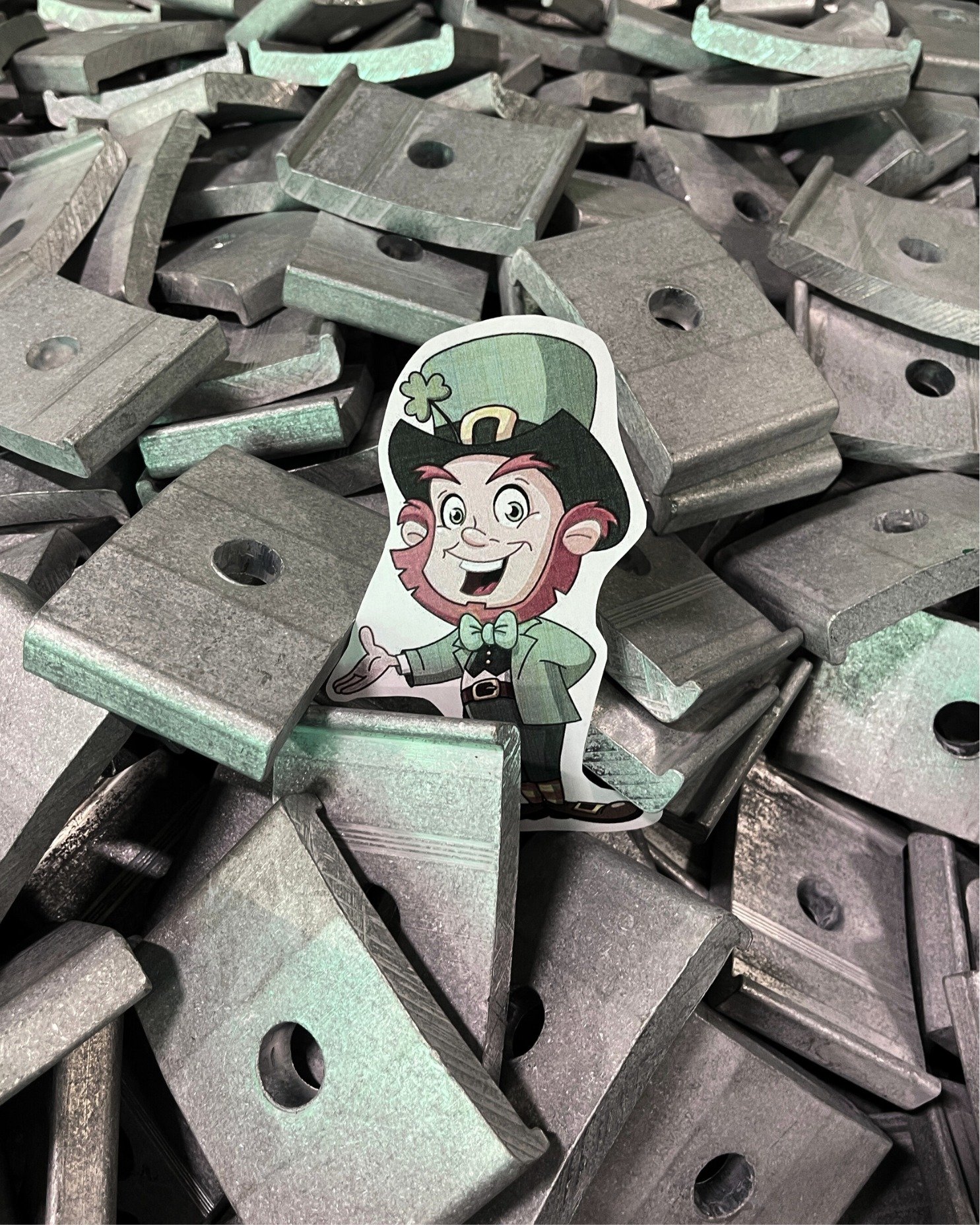 If you know JAMM...you know we love a holiday. So yesterday, if our team saw leprechauns hiding around the shop, they weren't imagining things. We hope everyone had a great St. Patrick's Day! (We also wonder if they found them all.) 🍀