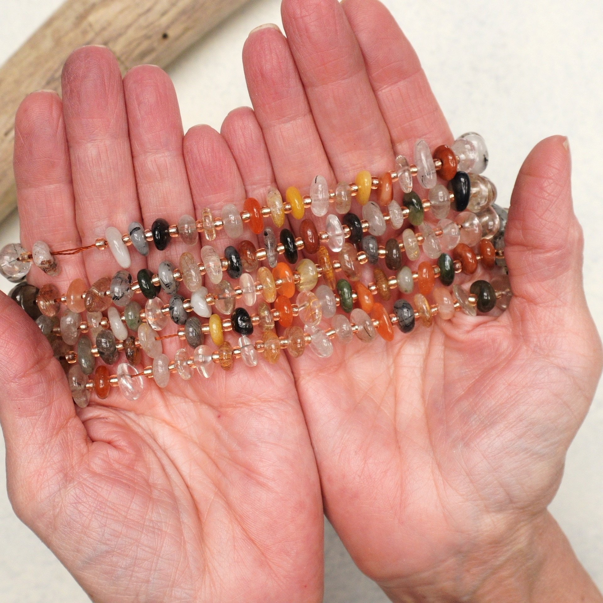 Mixed Quartz 11 mm-9 mm