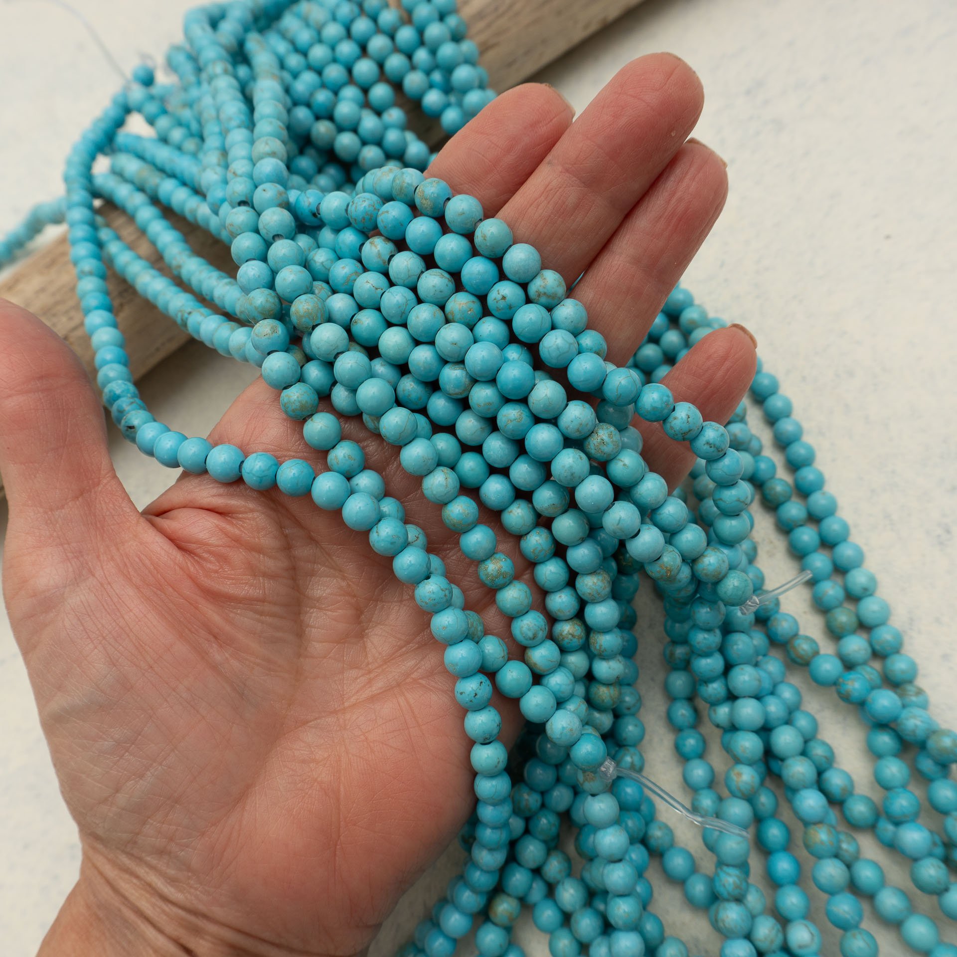 050325howlite_5.jpg