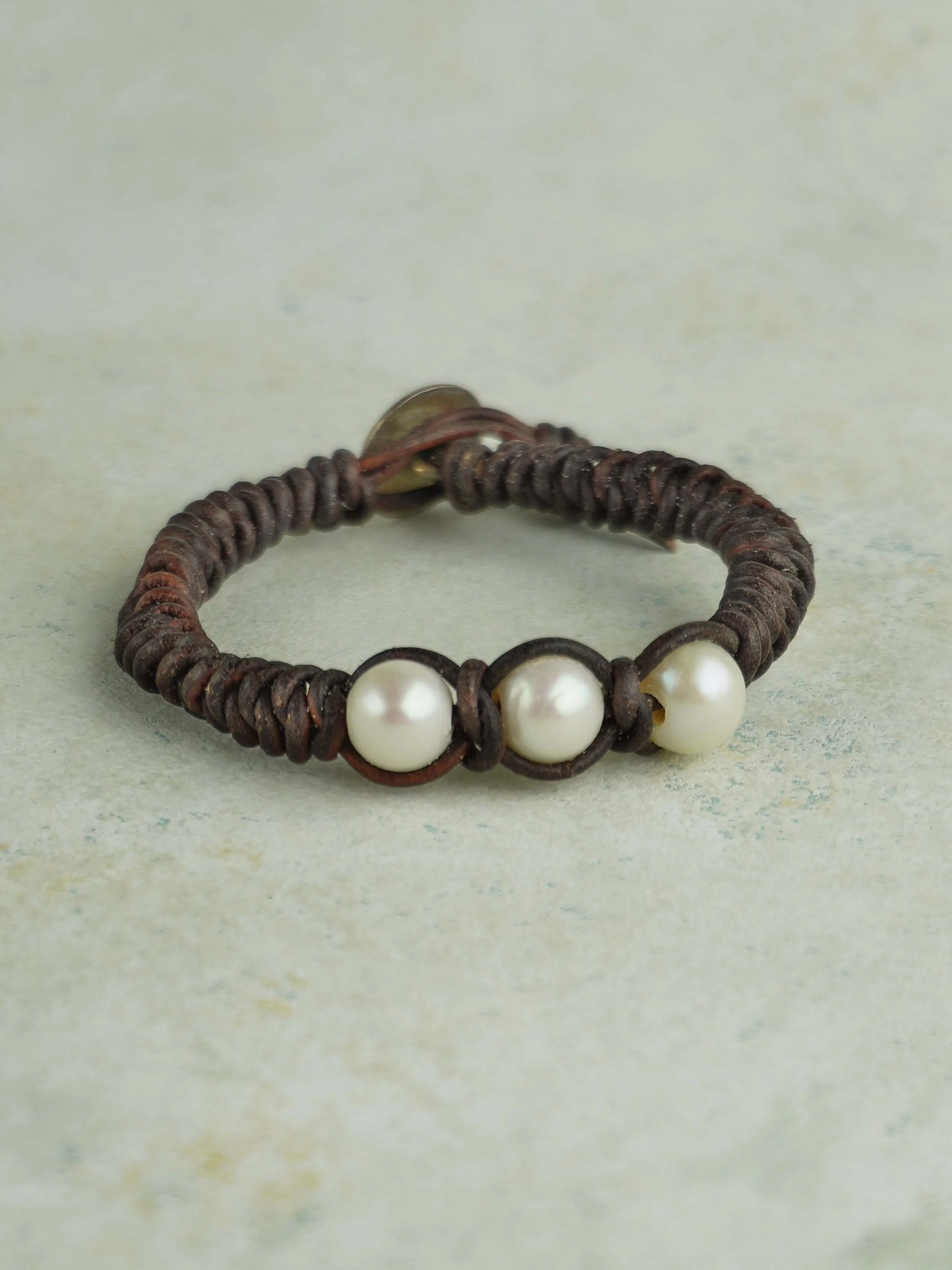 Snake Knot Pearl Bracelet