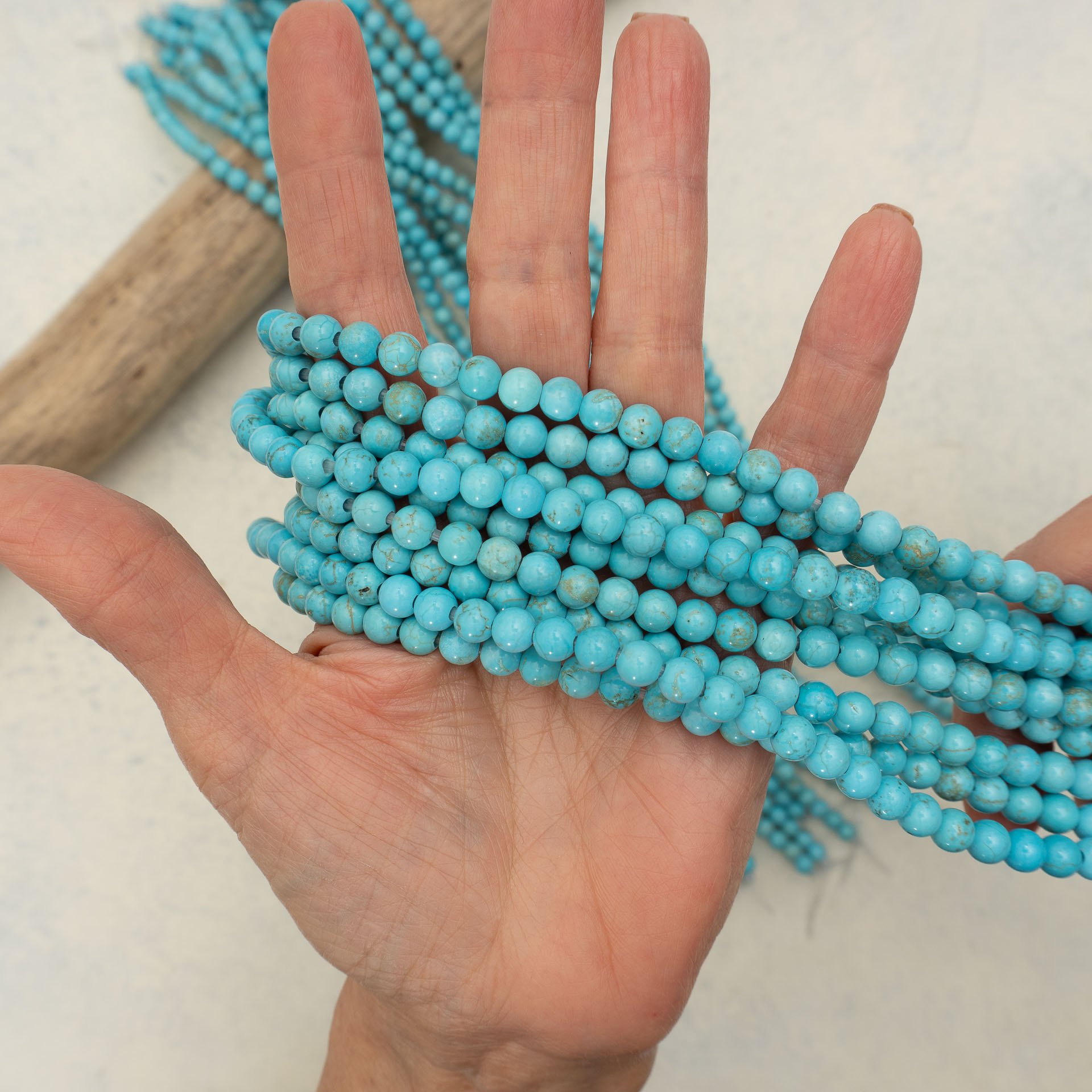 050325howlite_2.jpg