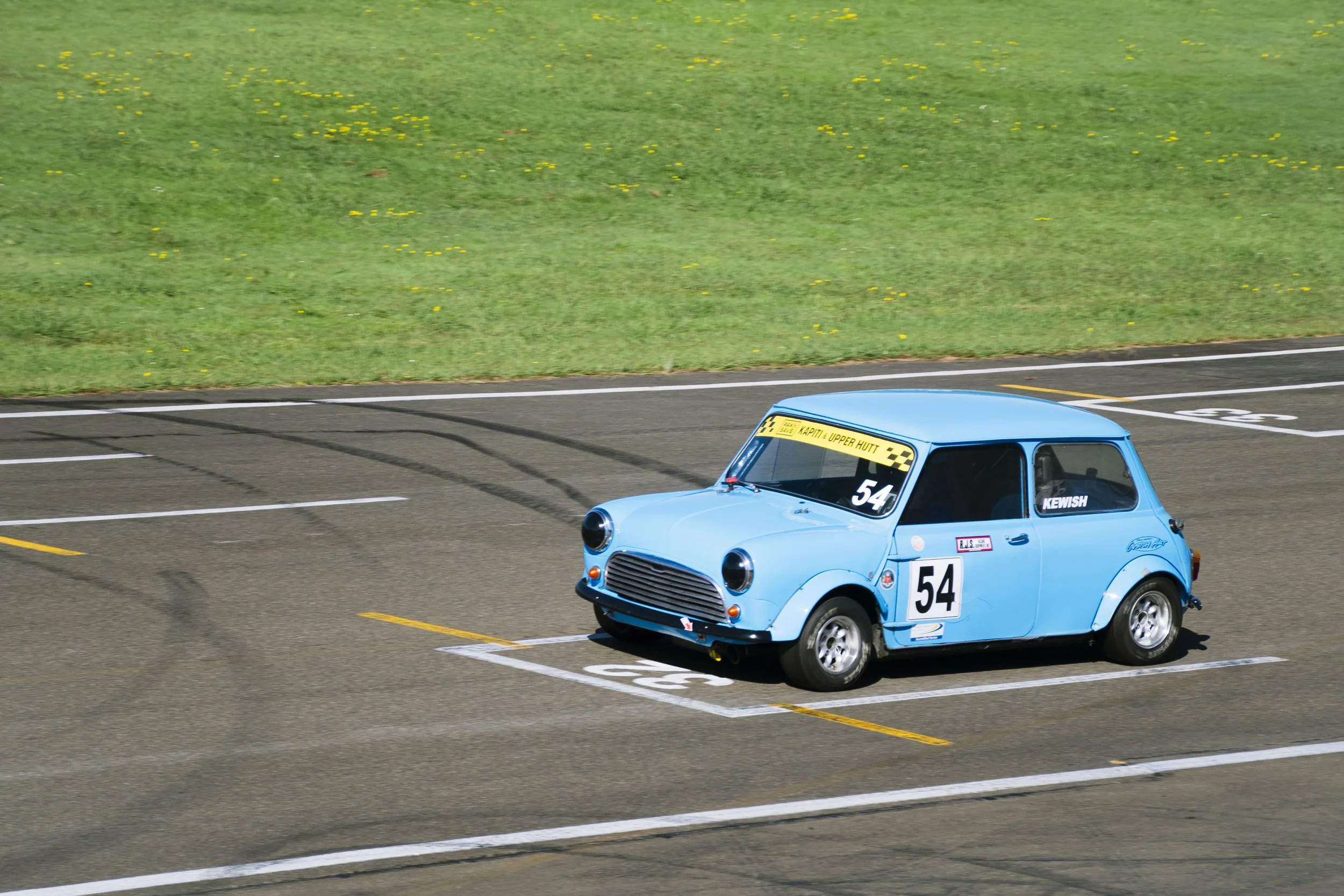 SLI_210226_ManfieldMinis_011.jpg