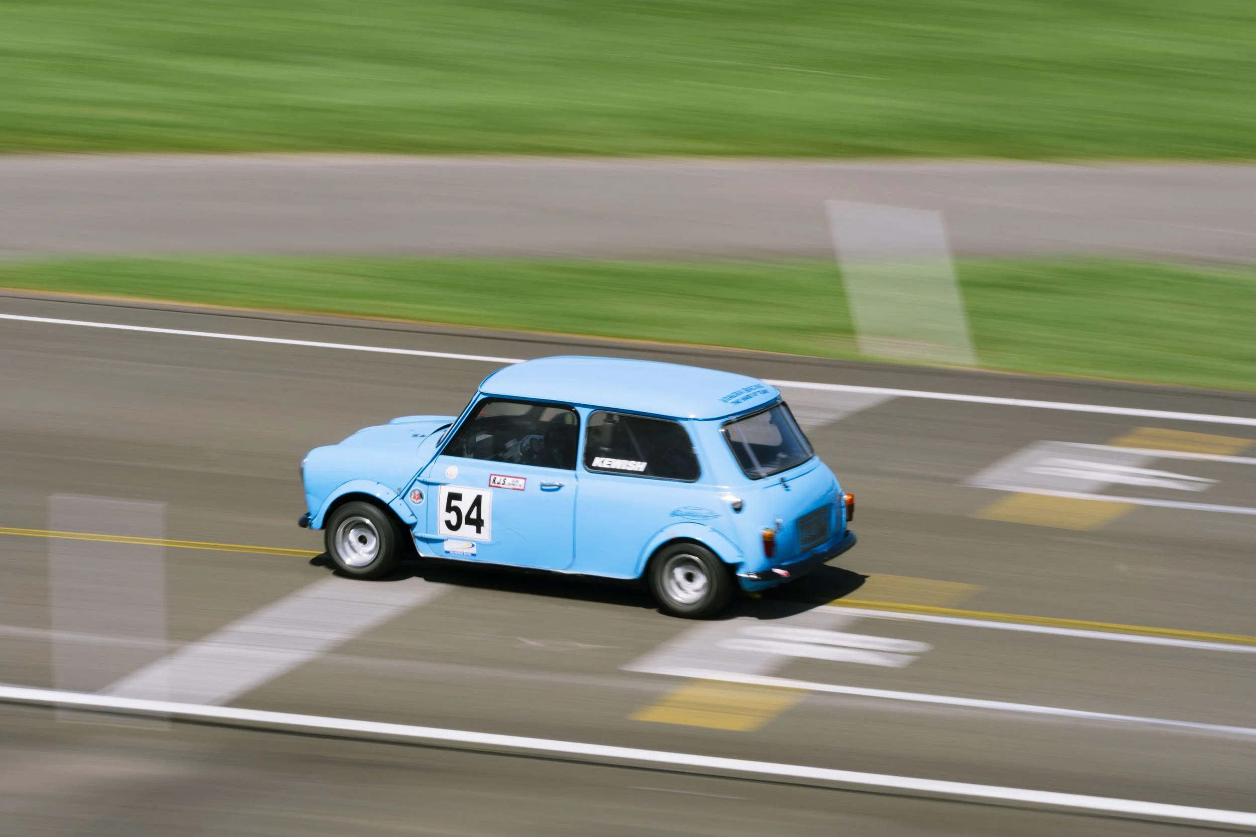 SLI_210226_ManfieldMinis_0148.jpg