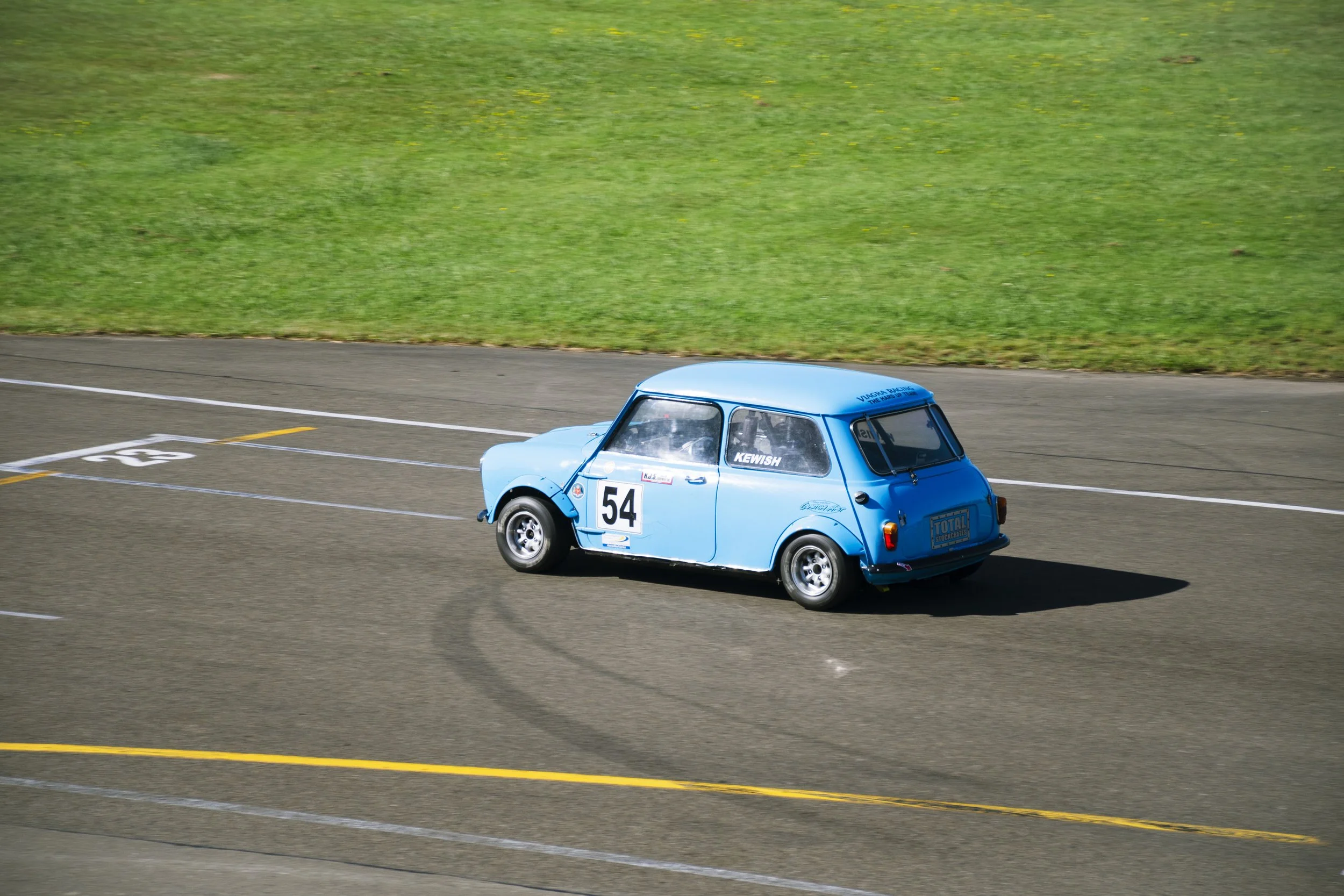 SLI_210226_ManfieldMinis_013.jpg