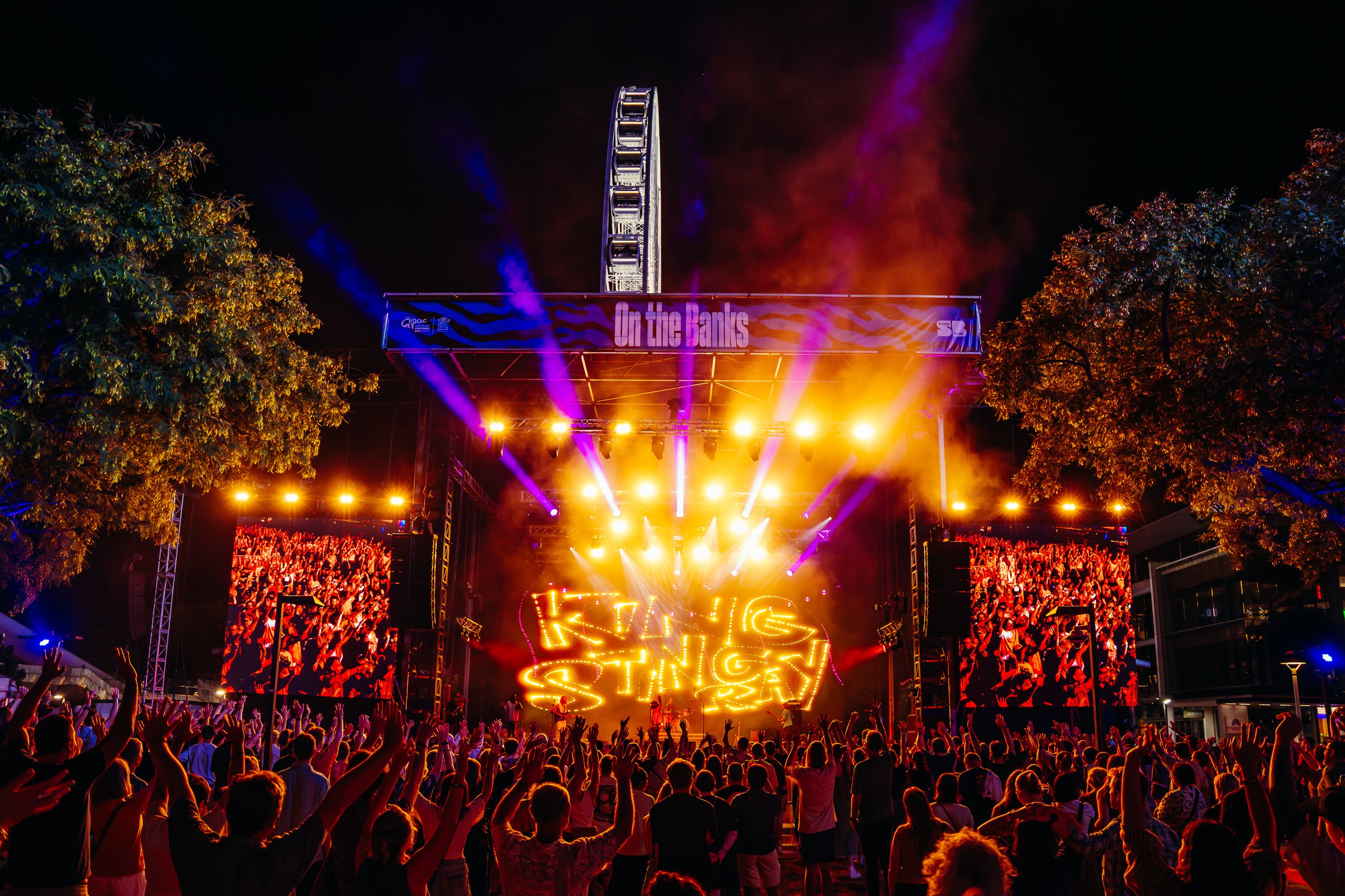 Live Review: King Stingray at On the Banks