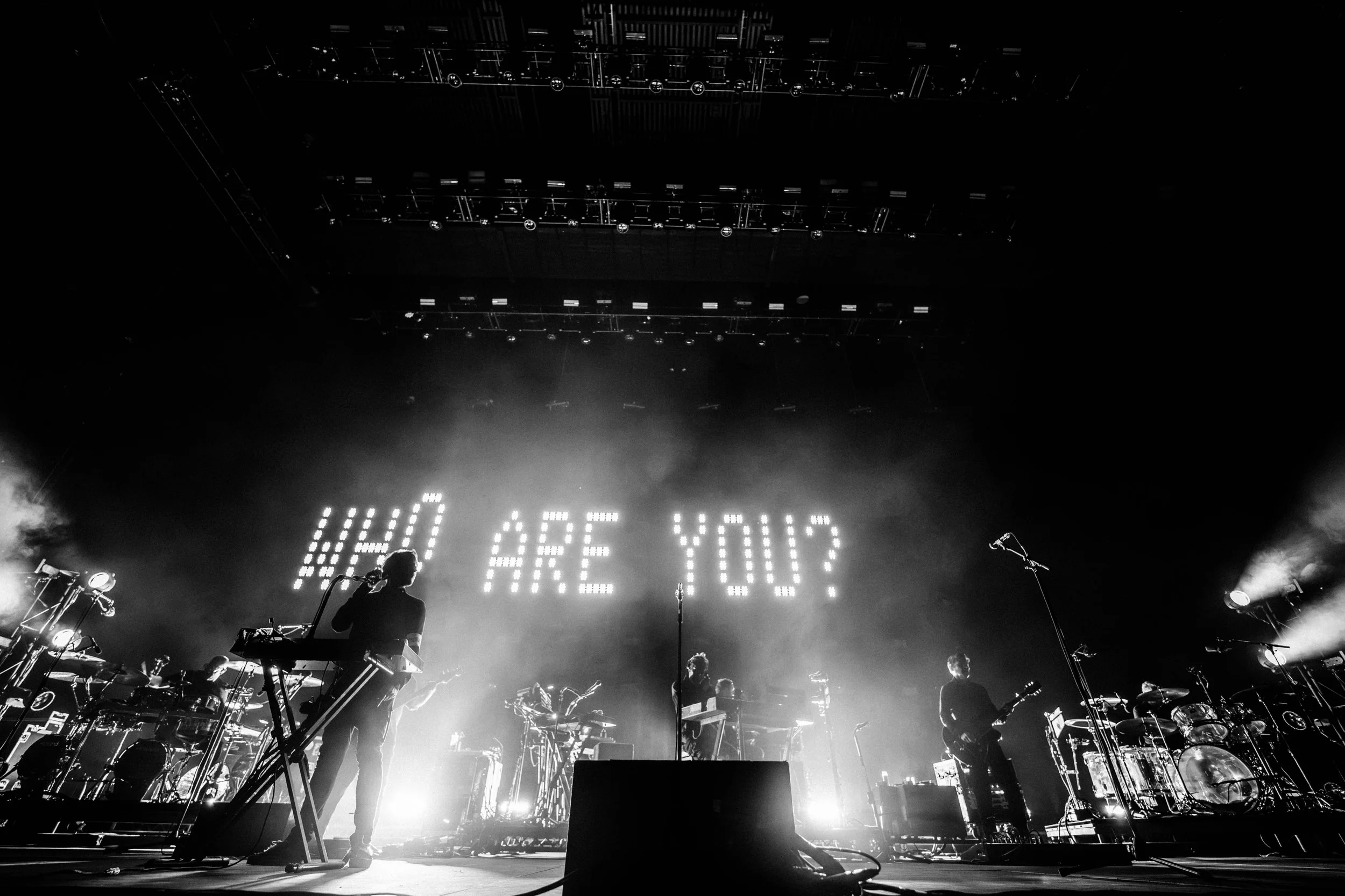 MASSIVE ATTACK_06-08-26_BRISBANE ENTERTAINMENT CENTRE_KELSEY DOYLE_CREDIT- @kjdoyle_-01274.jpg