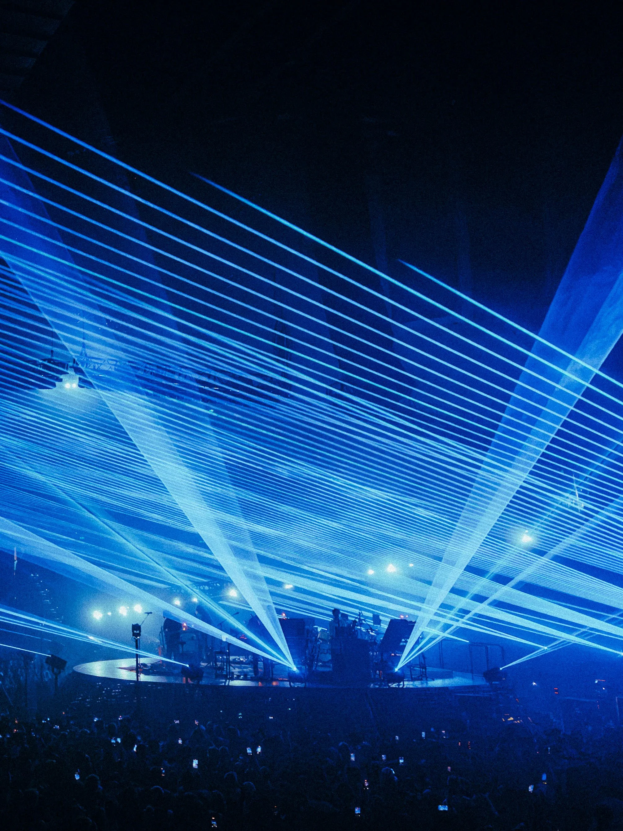 TAME IMPALA-IMG_6313 2.jpg