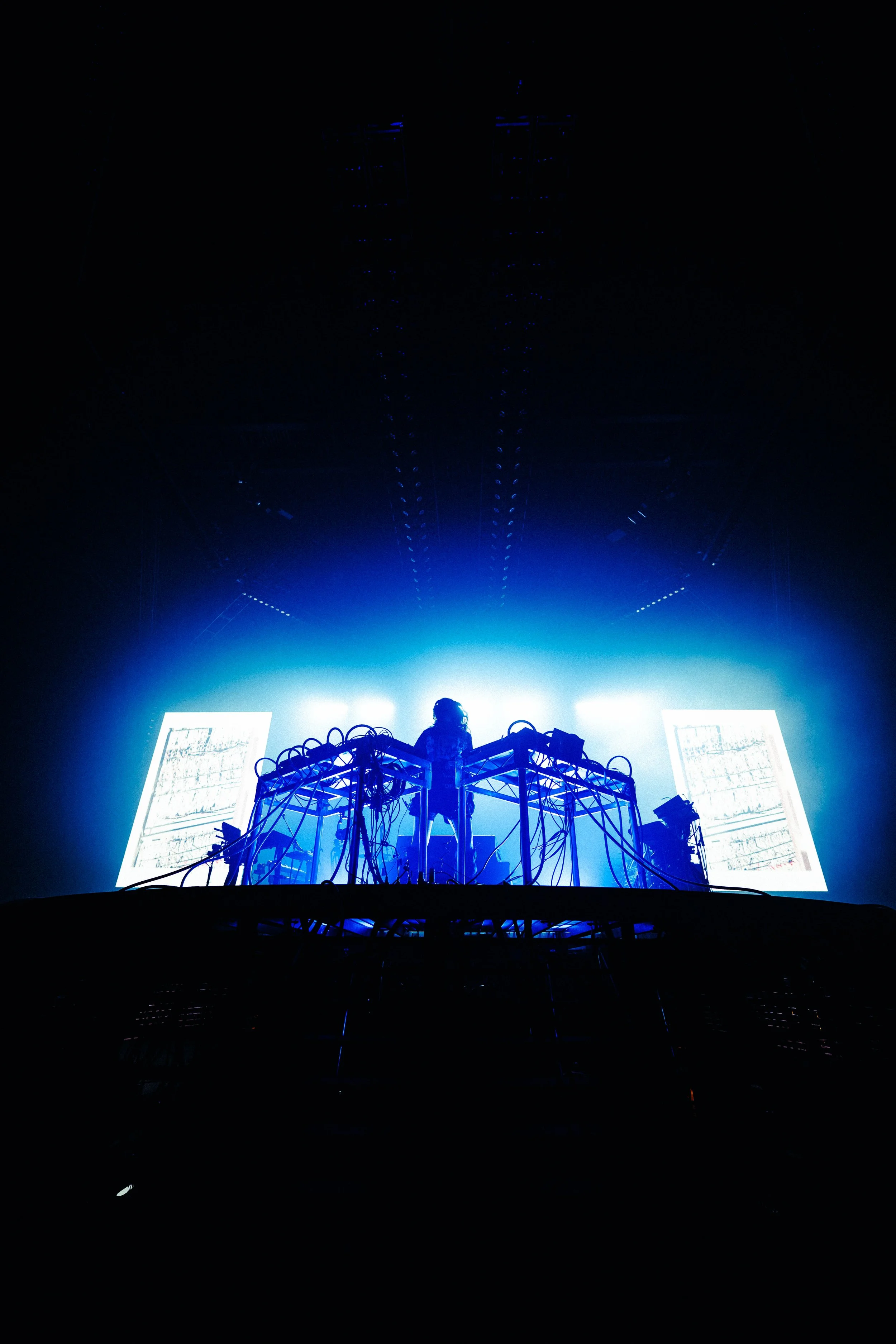 TAME IMPALA-DSC04978.jpg