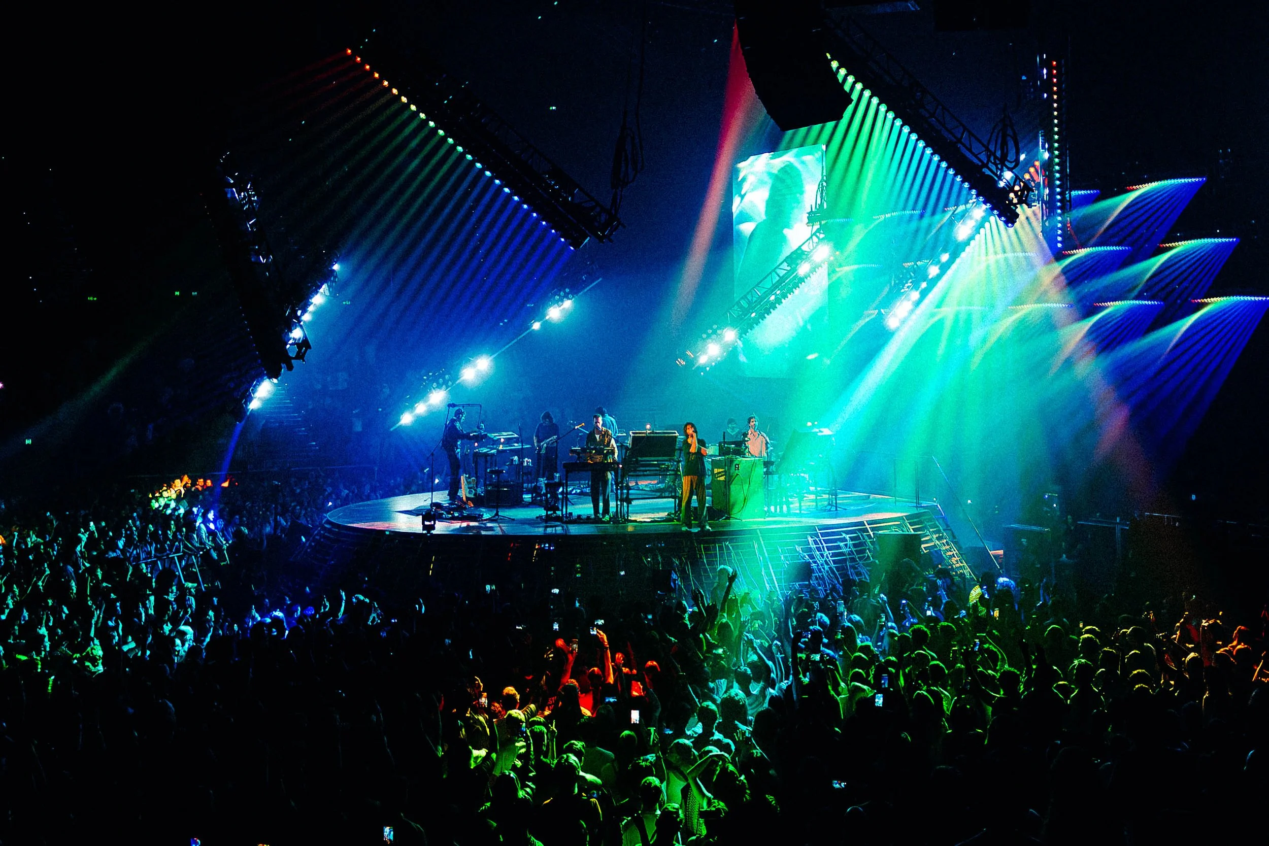 TAME IMPALA-IMG_6347 2.jpg