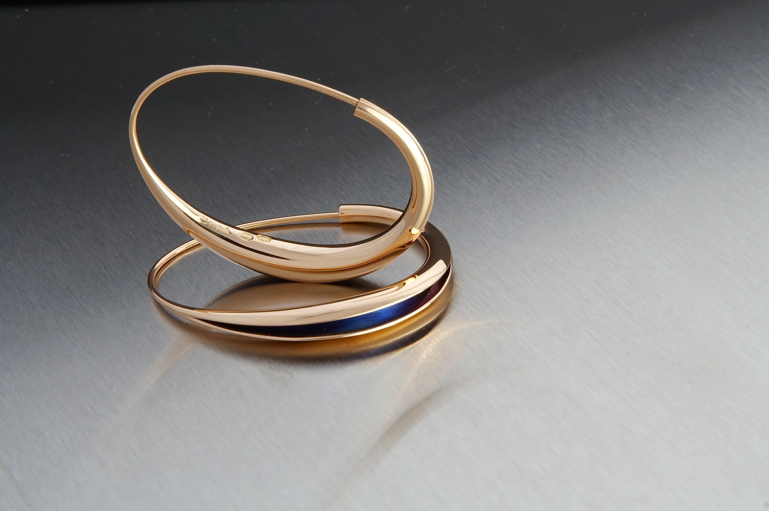 Kuutamo earrings gold