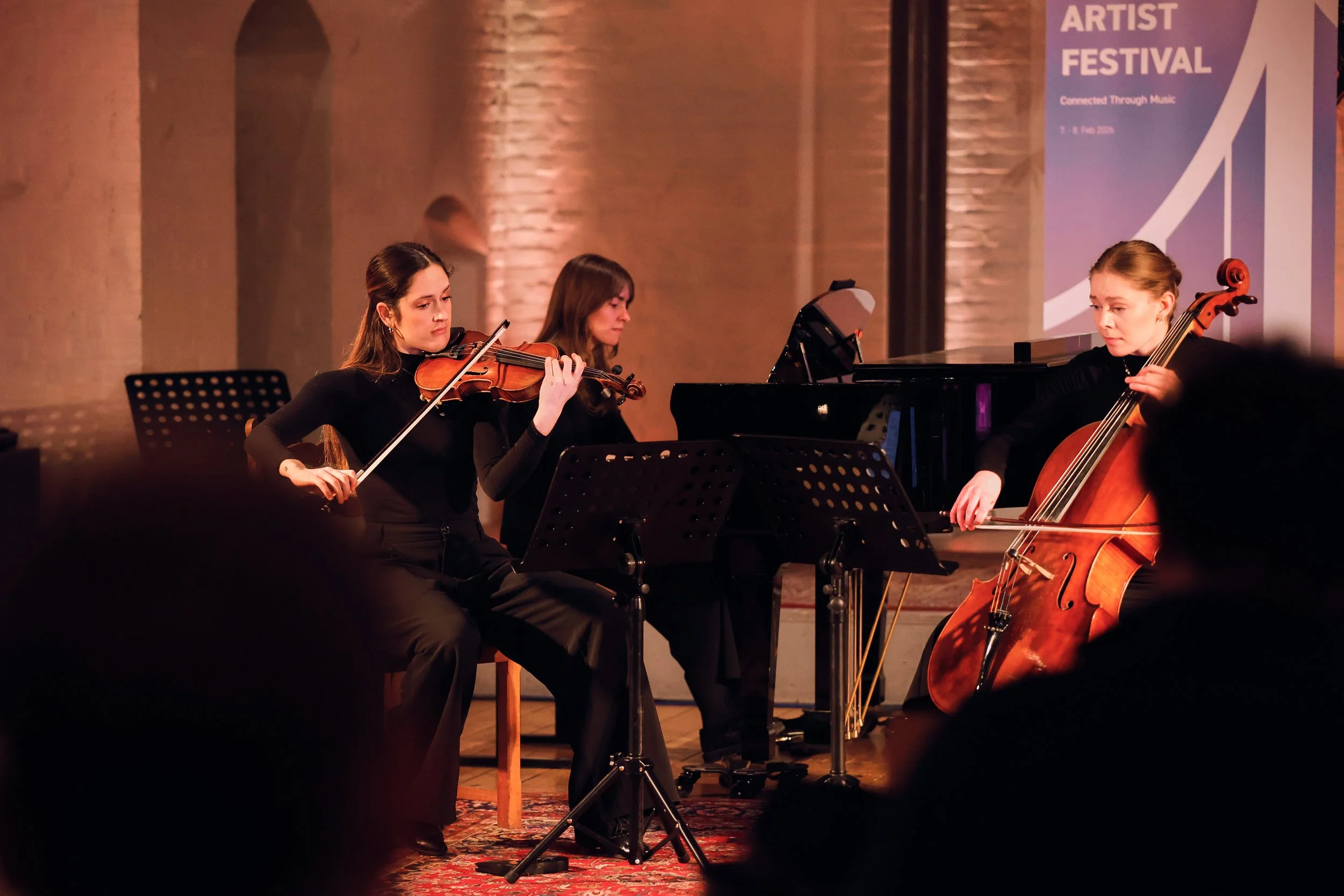 NYA_FESTIVAL_REDIGEREDE 13.jpg