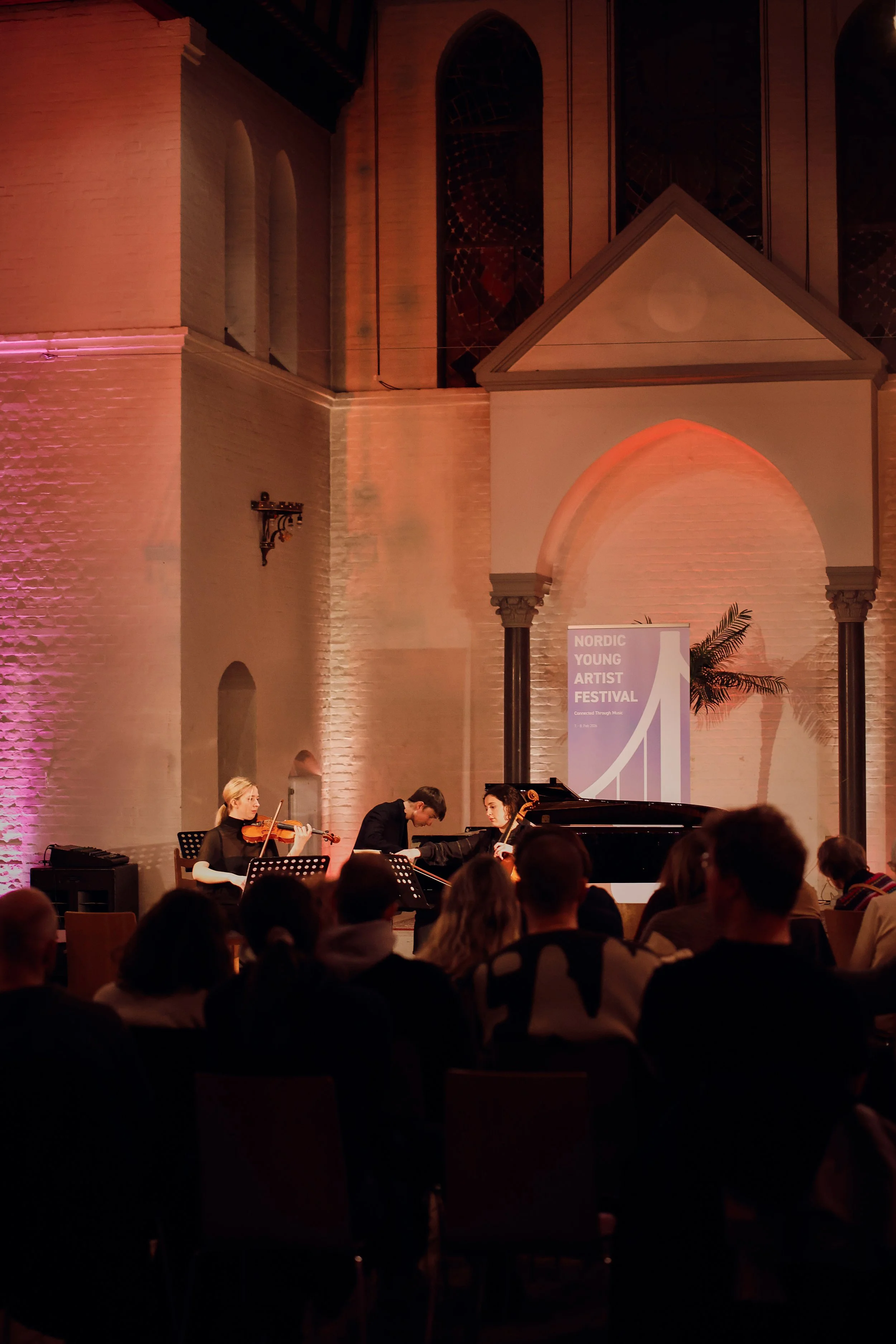 NYA_FESTIVAL_REDIGEREDE 26.jpg